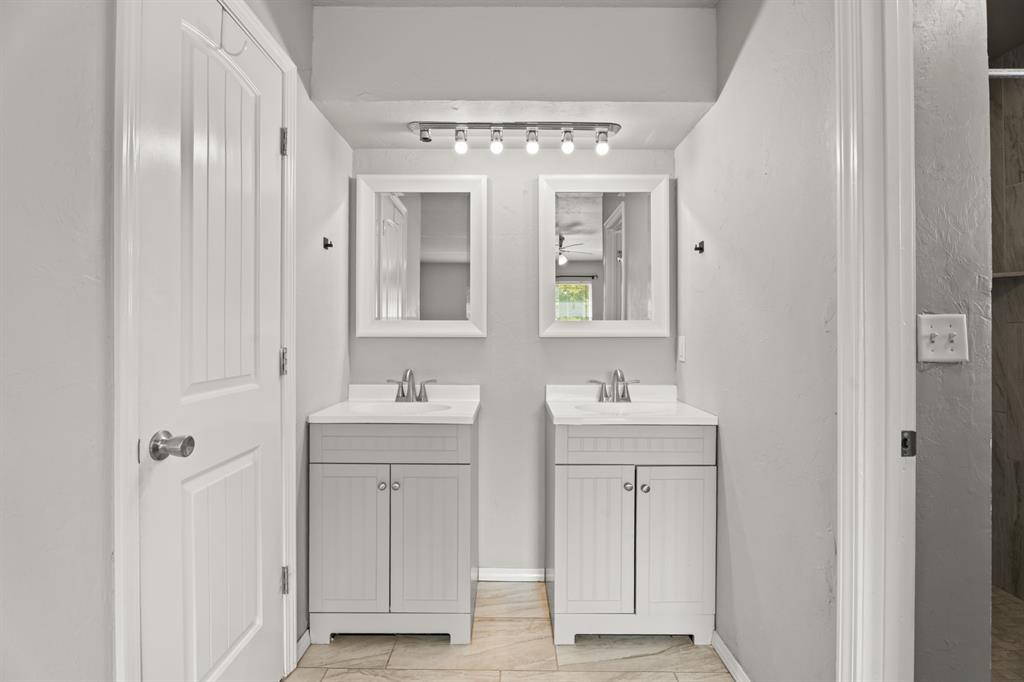 2508 NW 119th Street