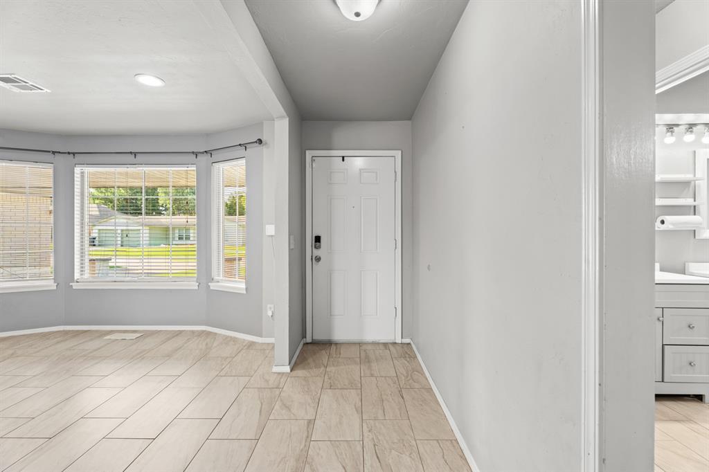 2508 NW 119th Street