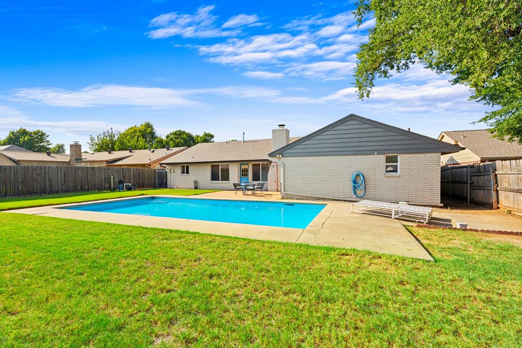 2508 NW 119th Street