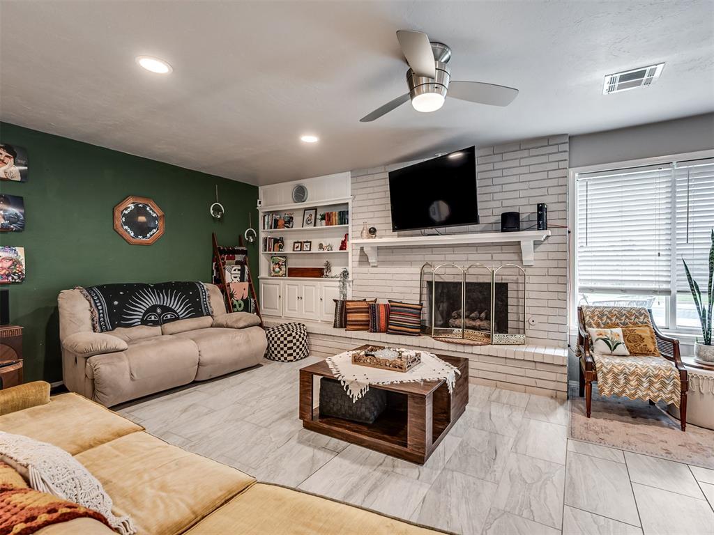 2508 NW 119th Street