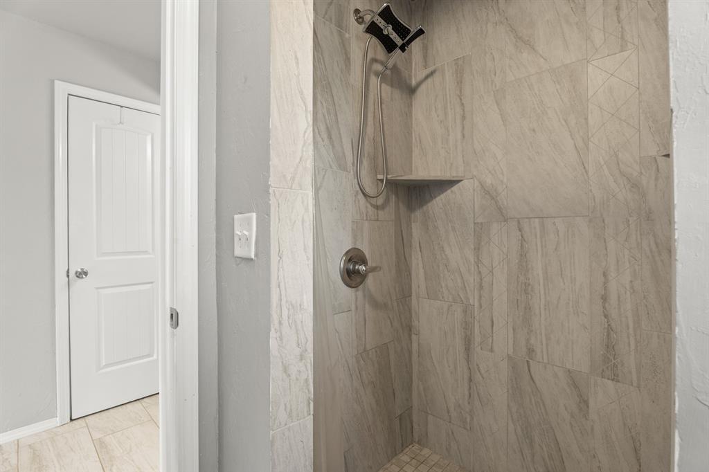2508 NW 119th Street