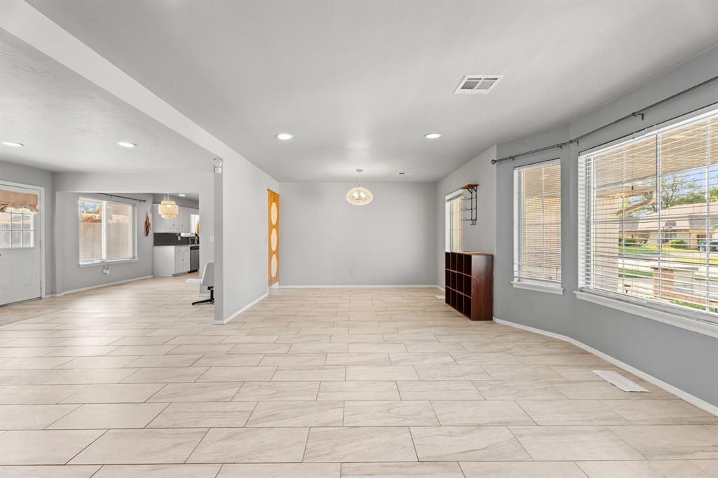 2508 NW 119th Street