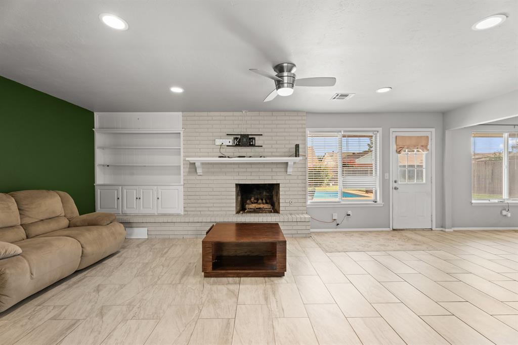 2508 NW 119th Street