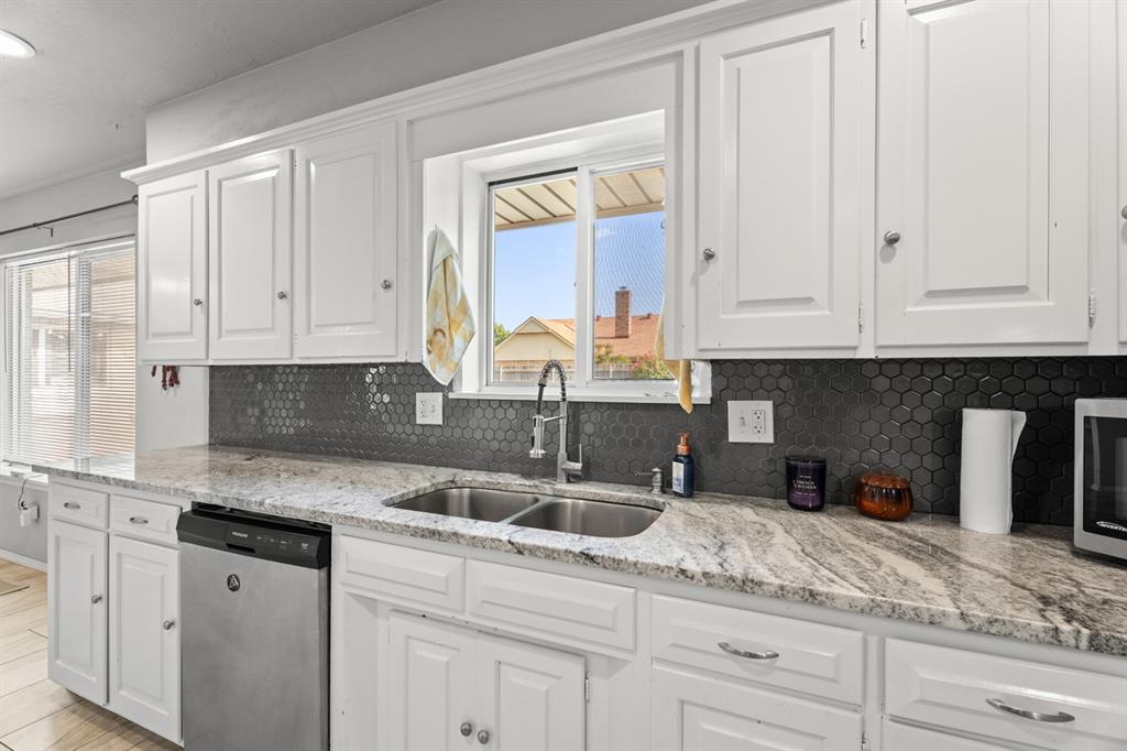 2508 NW 119th Street
