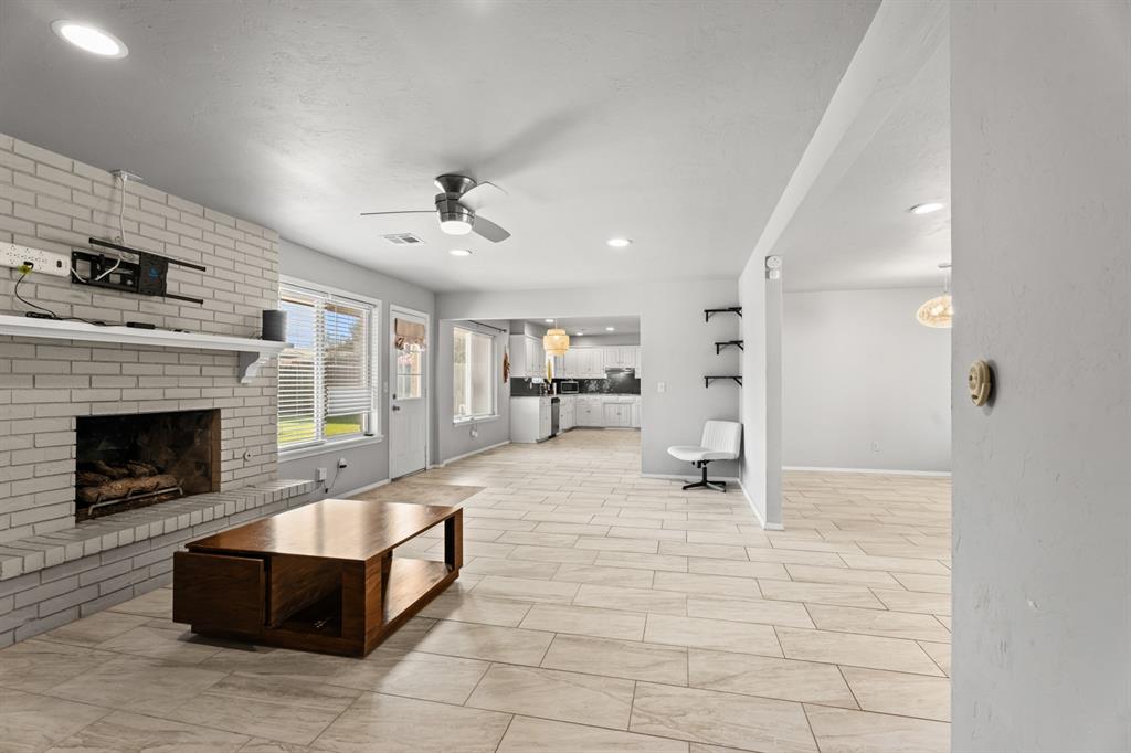 2508 NW 119th Street