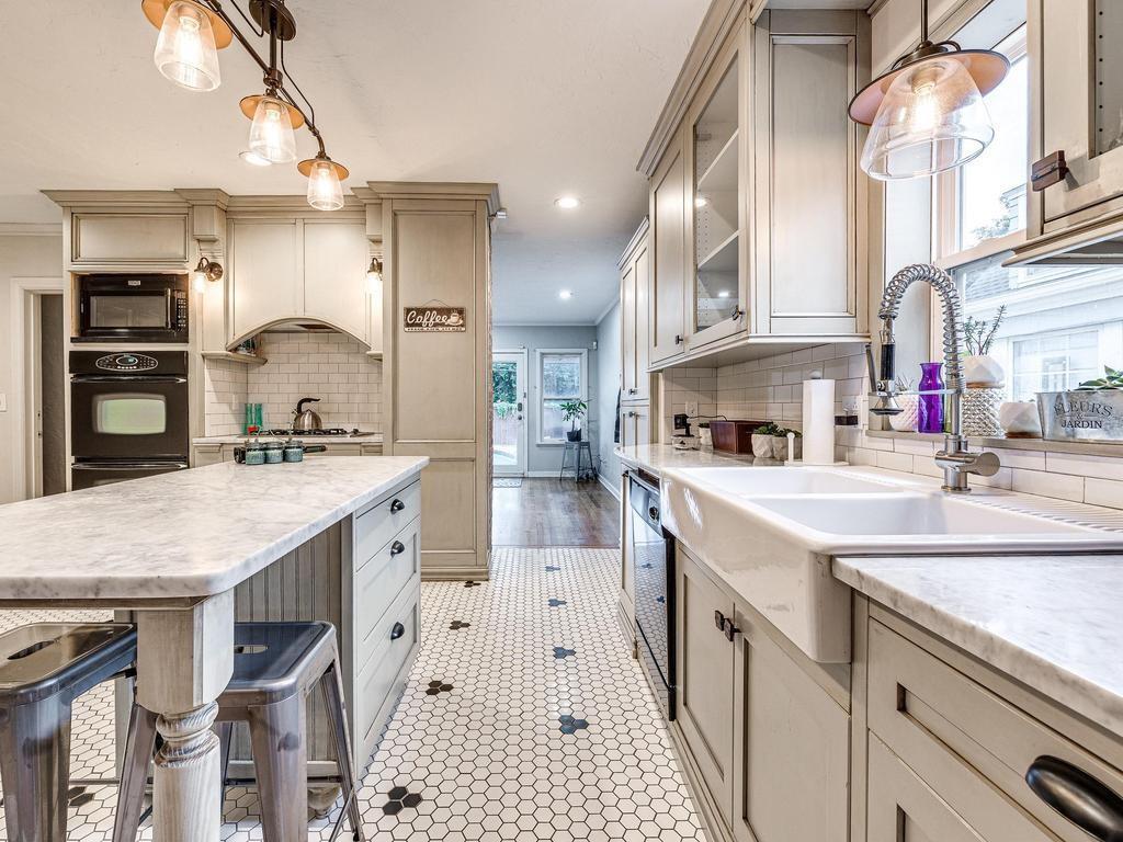 532 NW 40th Street