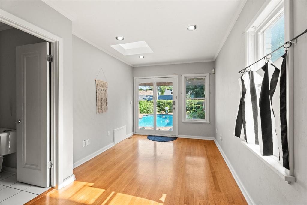 532 NW 40th Street
