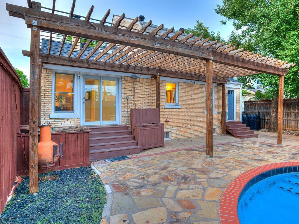 532 NW 40th Street