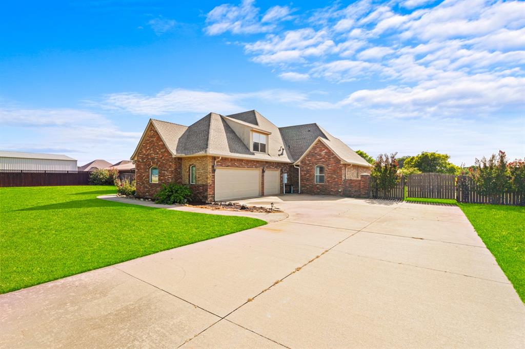 1109 N Edinburrough Way