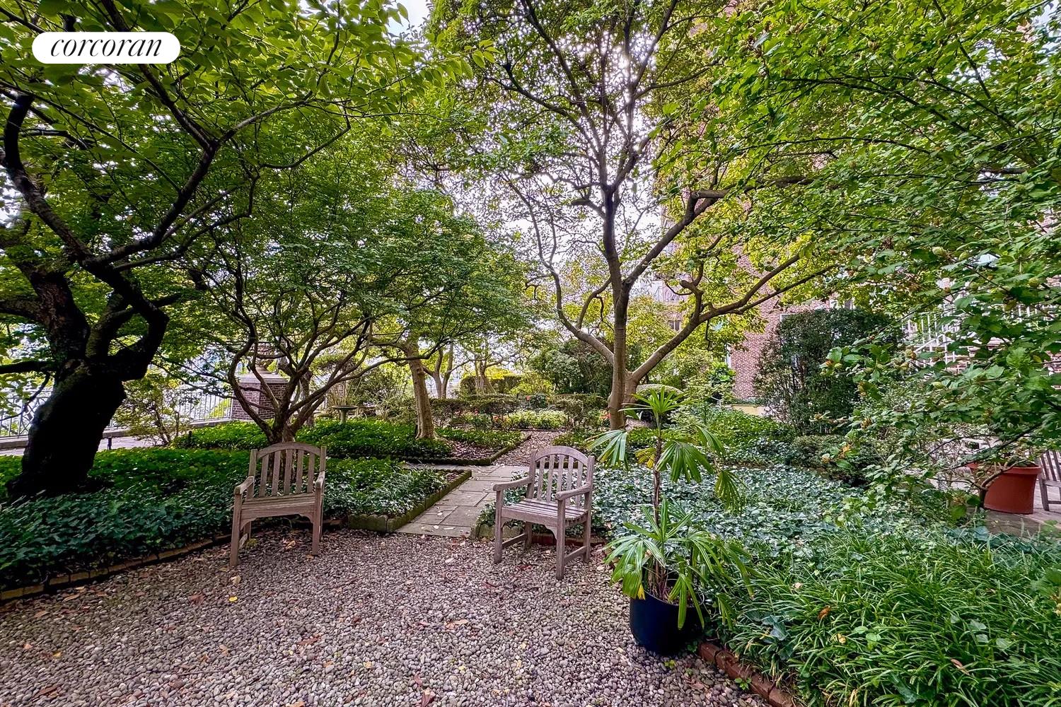 1 BEEKMAN Place AB