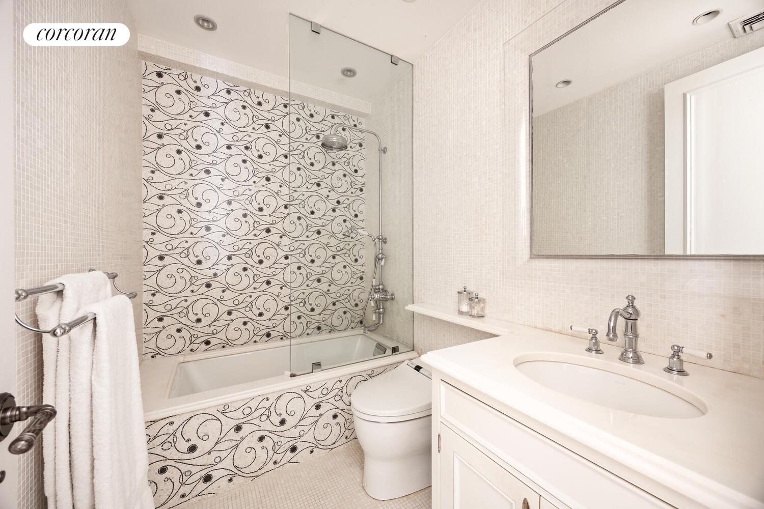 301 W 57TH Street 16D