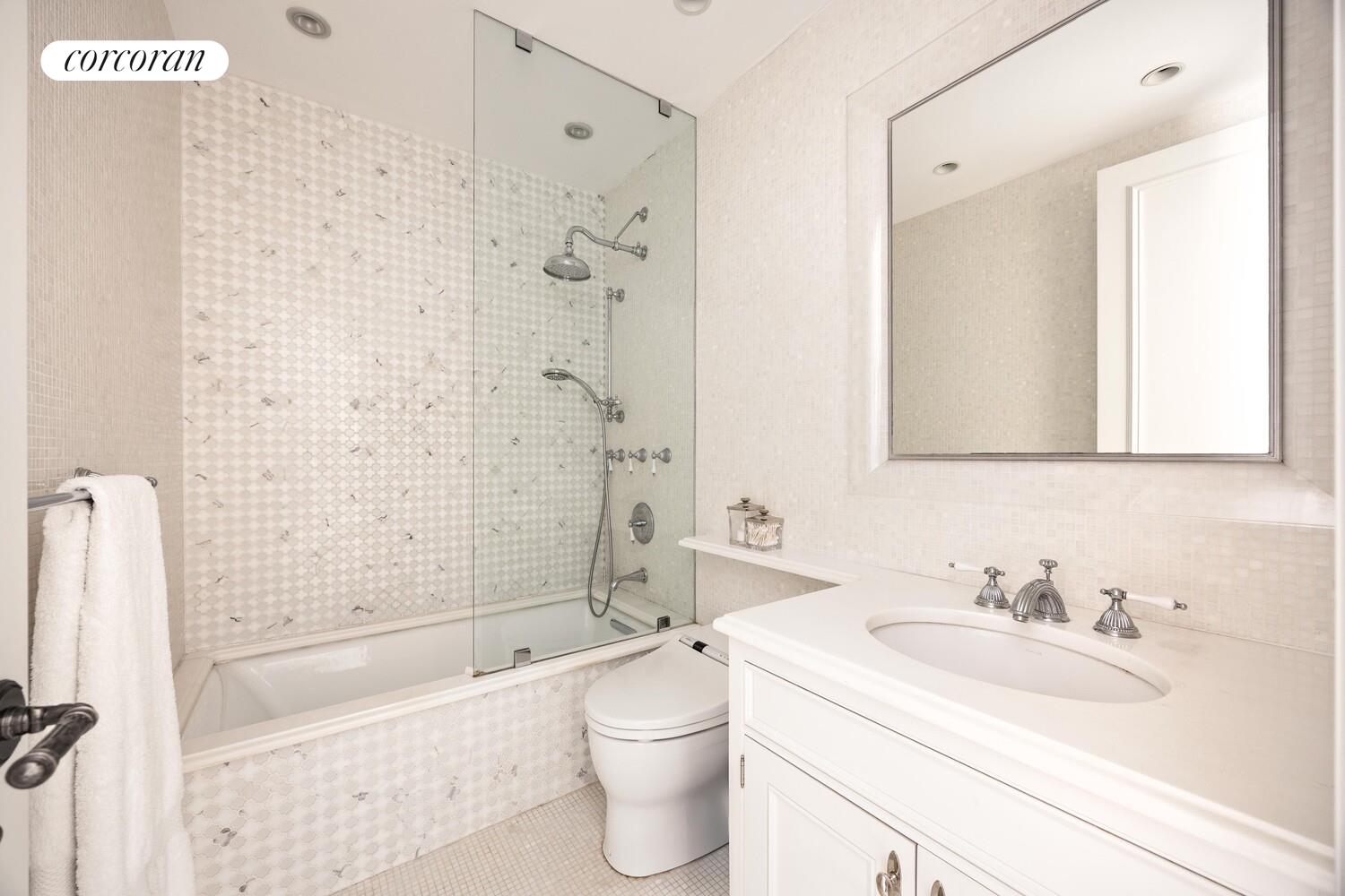 301 W 57TH Street 16D