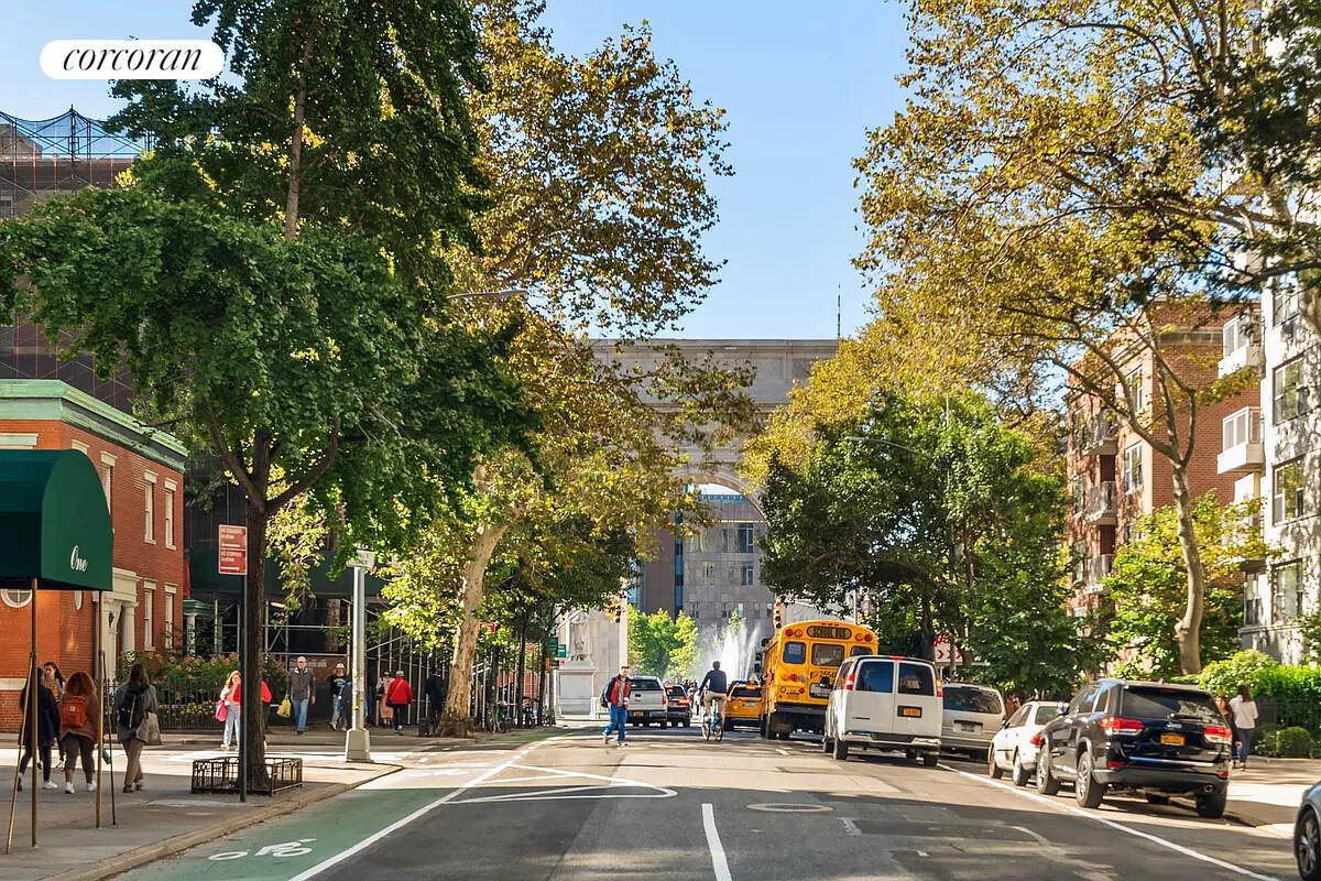 24 5TH Avenue 731