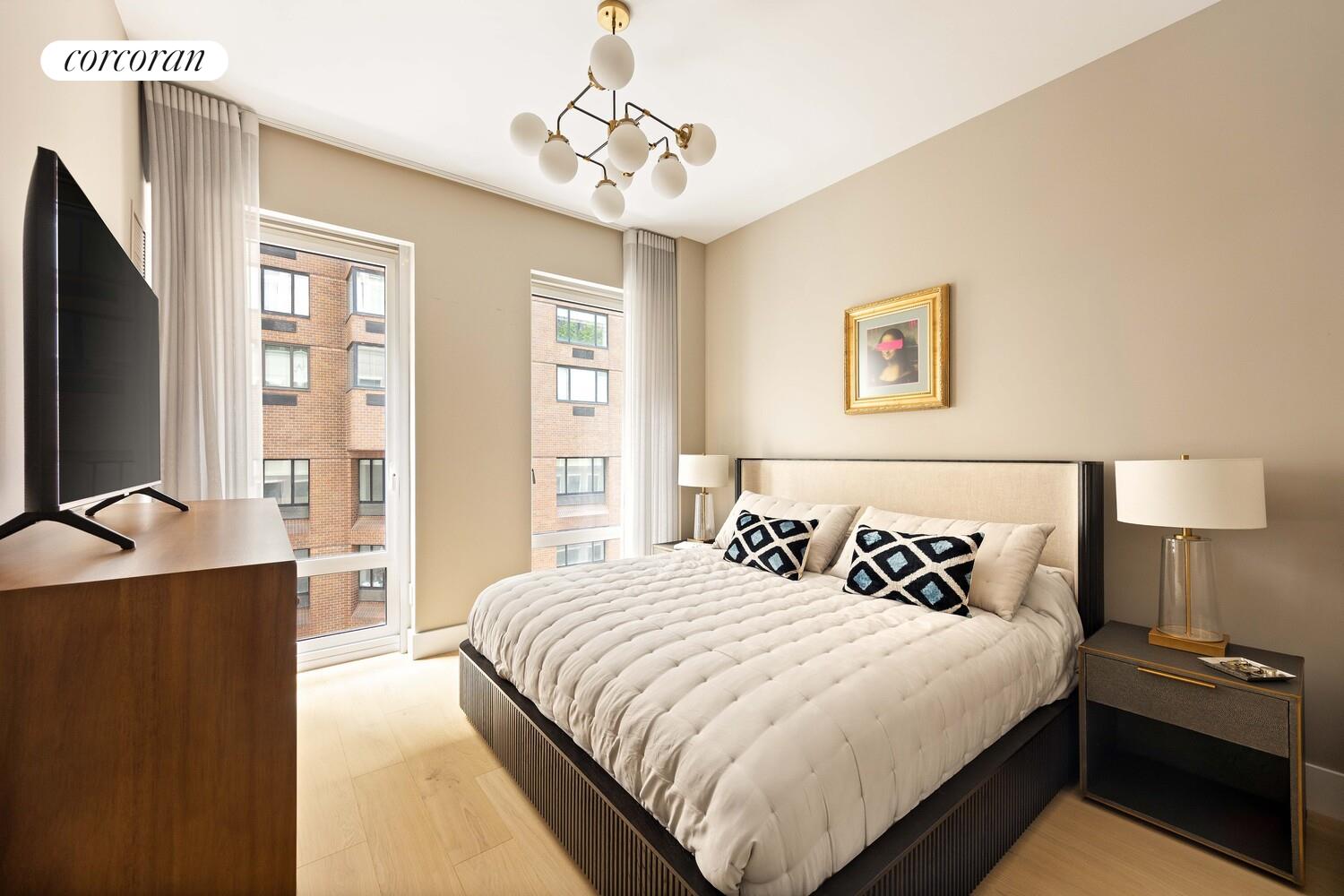 15 W 61ST Street 5L