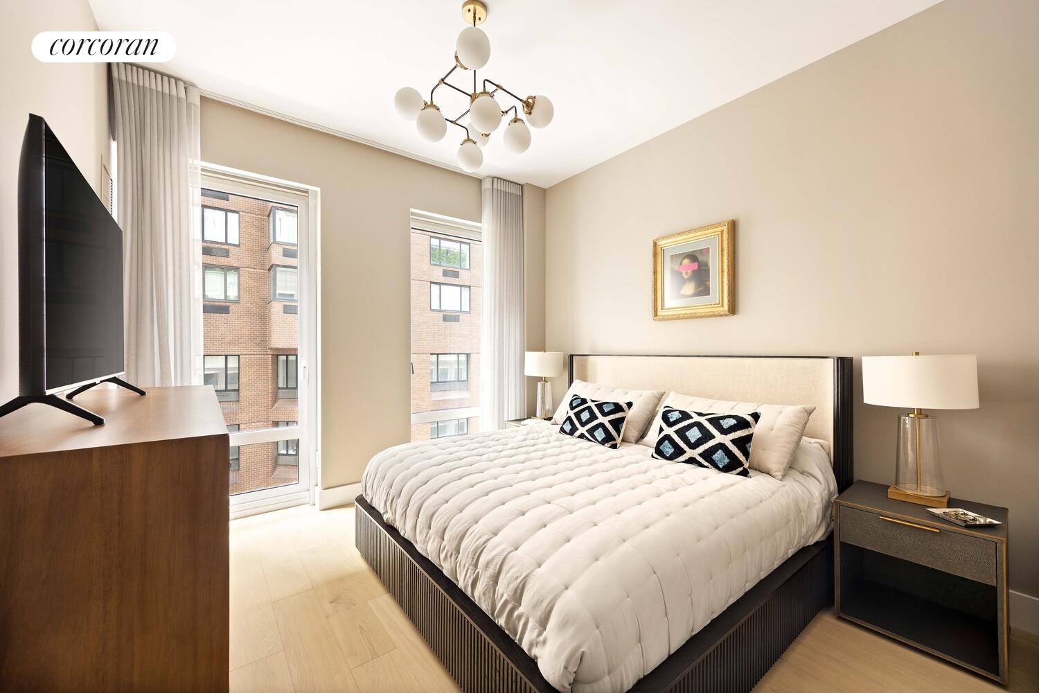 15 W 61ST Street 5L