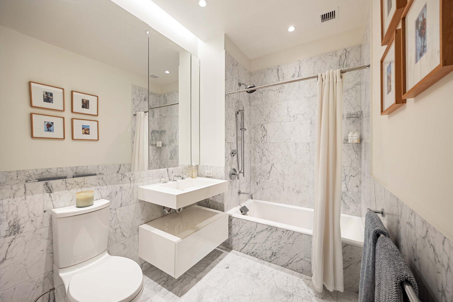 15 W 61ST Street 3D