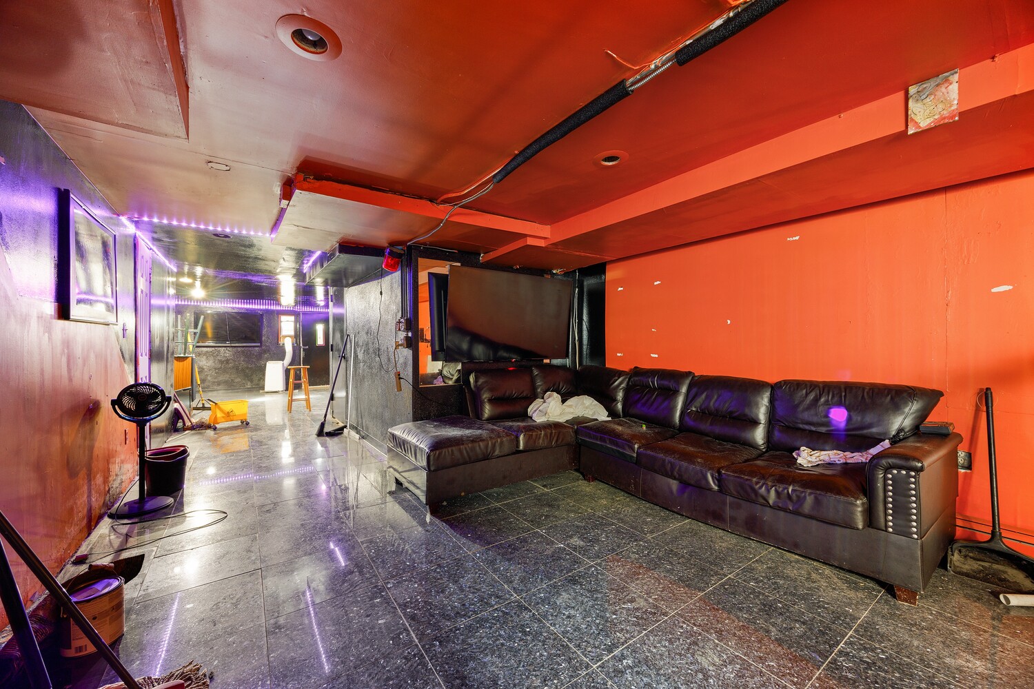 152 W 121ST Street