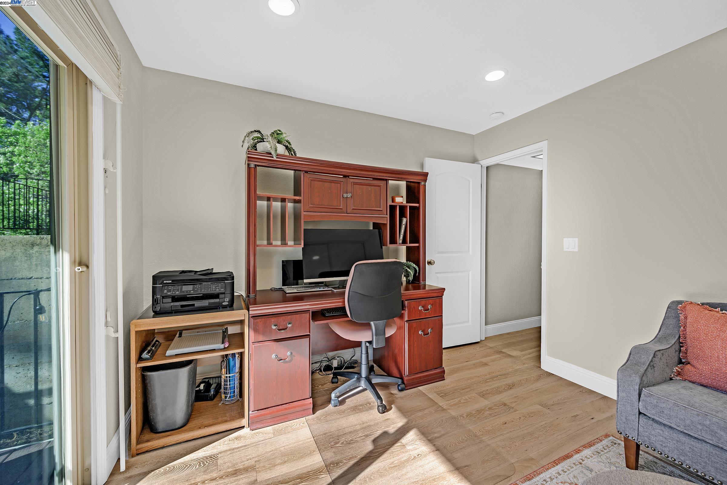 2441 Heatherleaf Ln