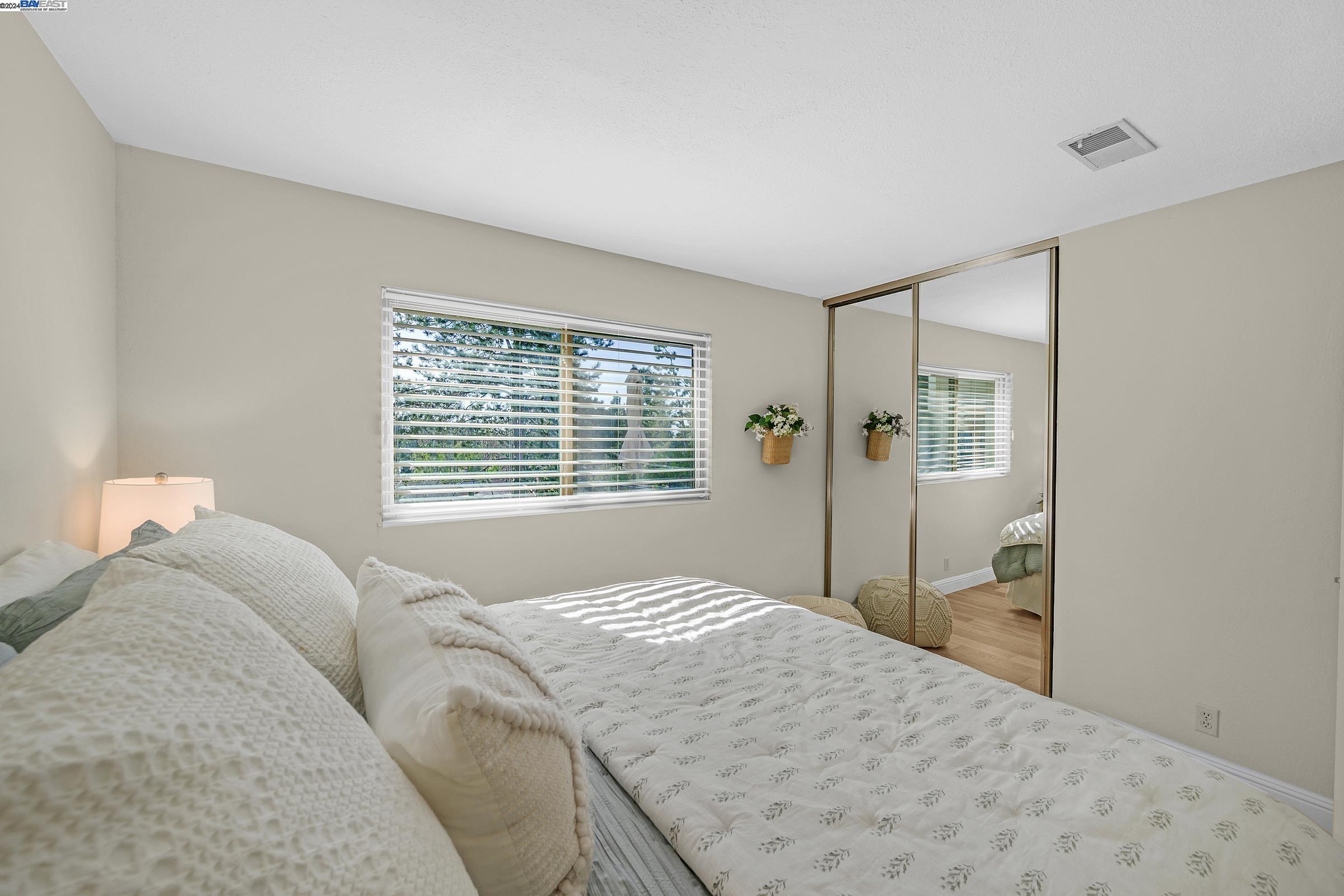 2441 Heatherleaf Ln