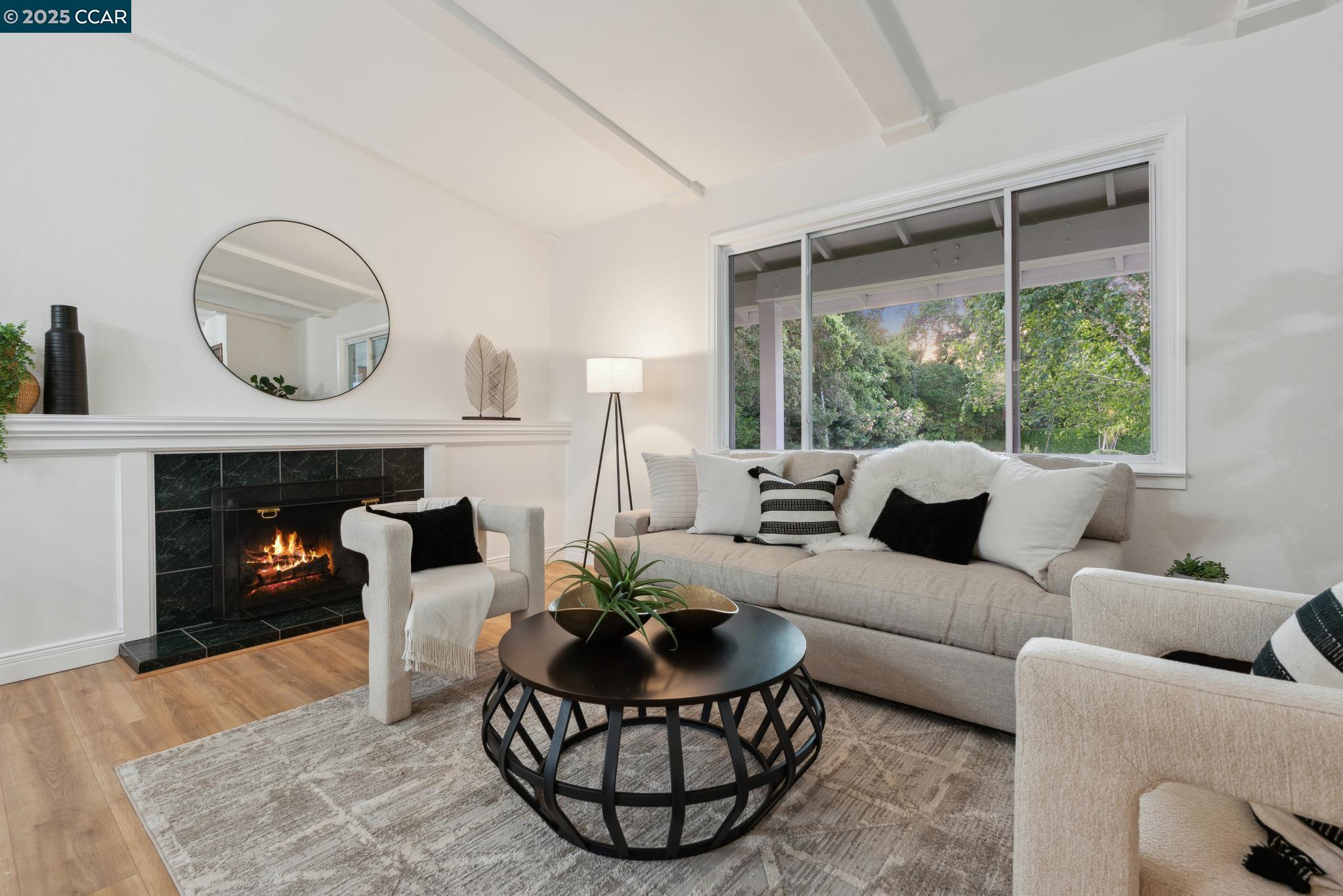 36 Playa Ct
