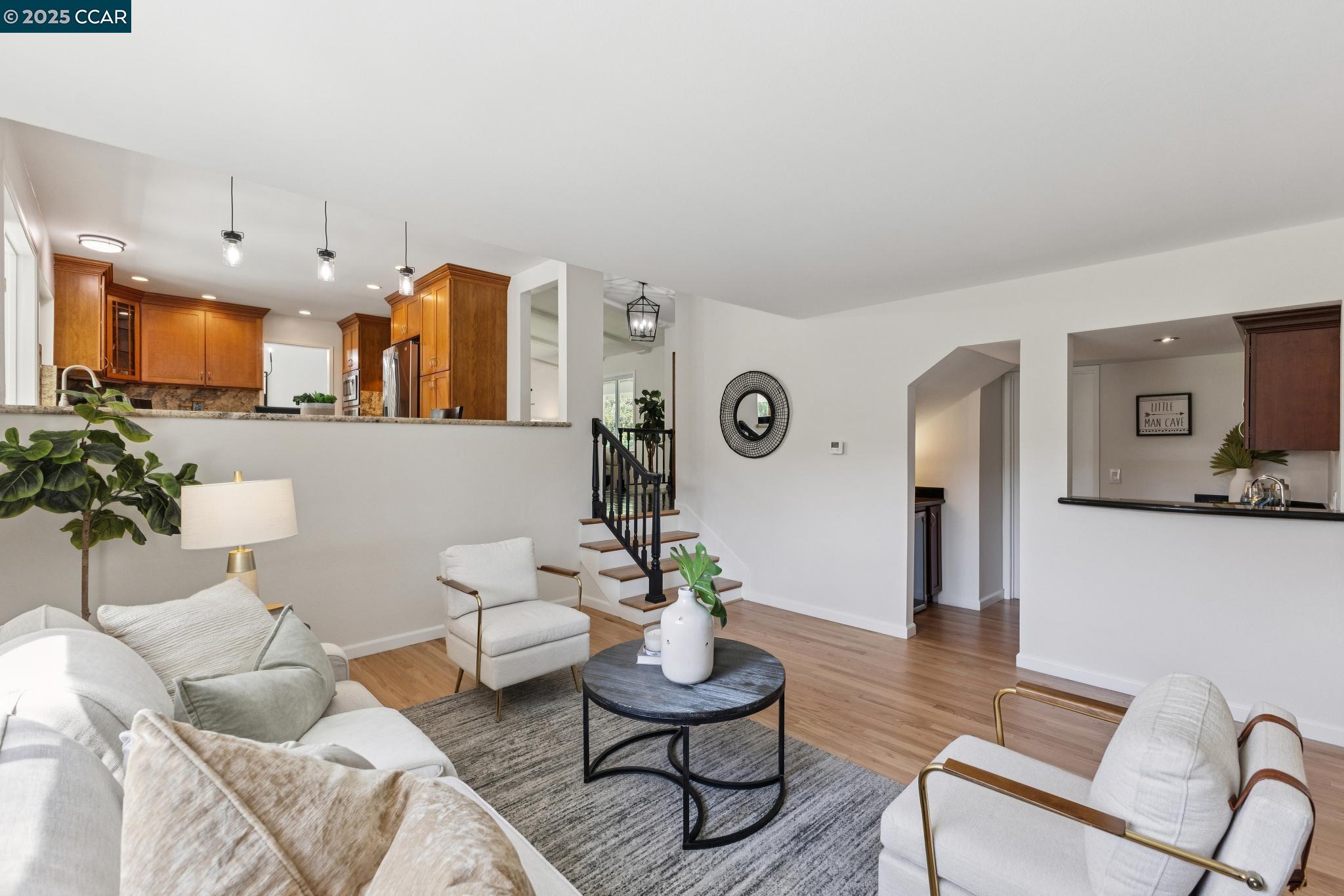 36 Playa Ct