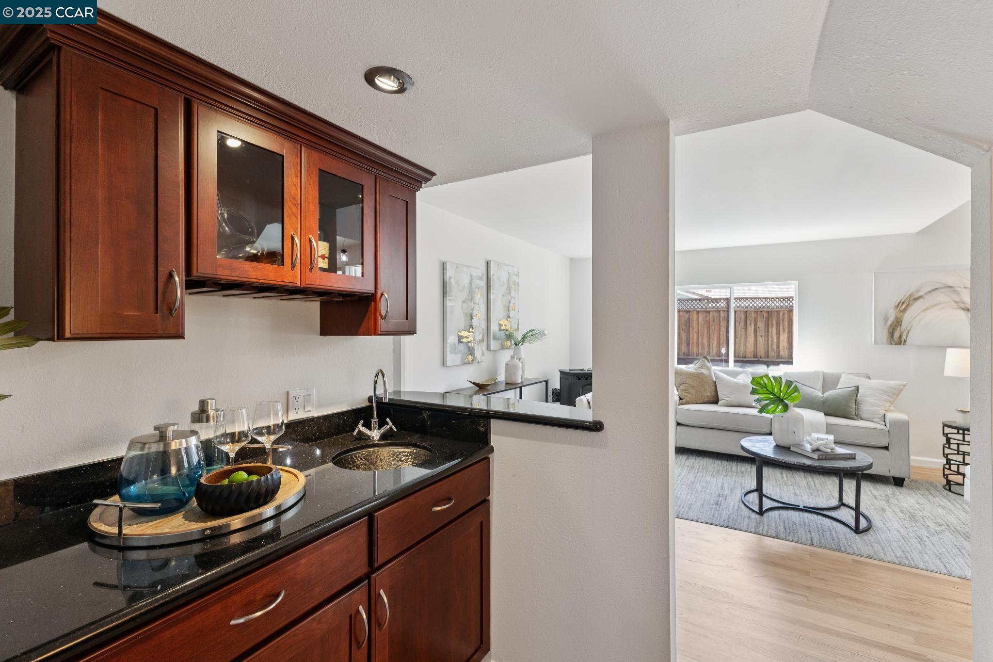 36 Playa Ct
