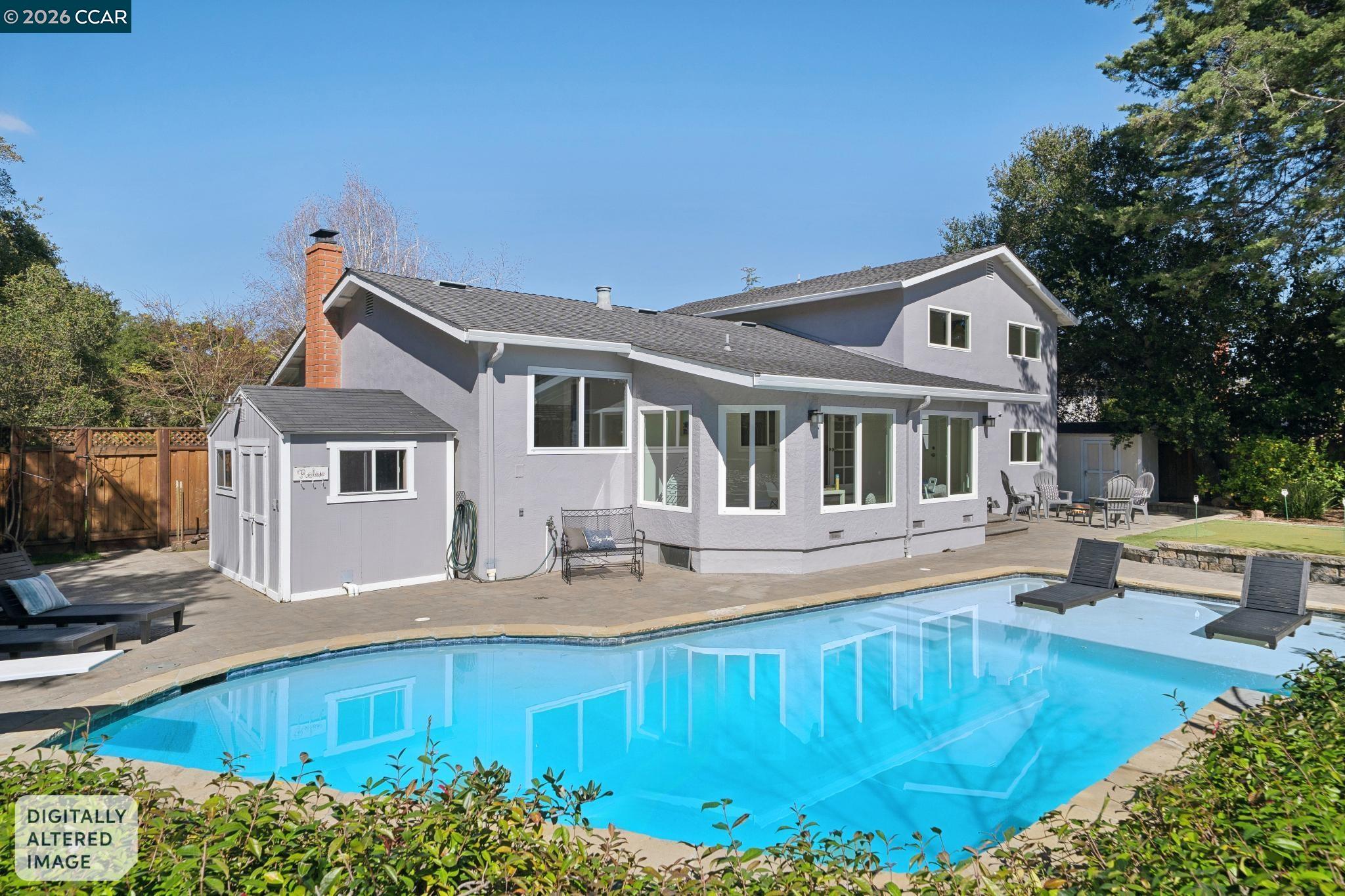 36 Playa Ct