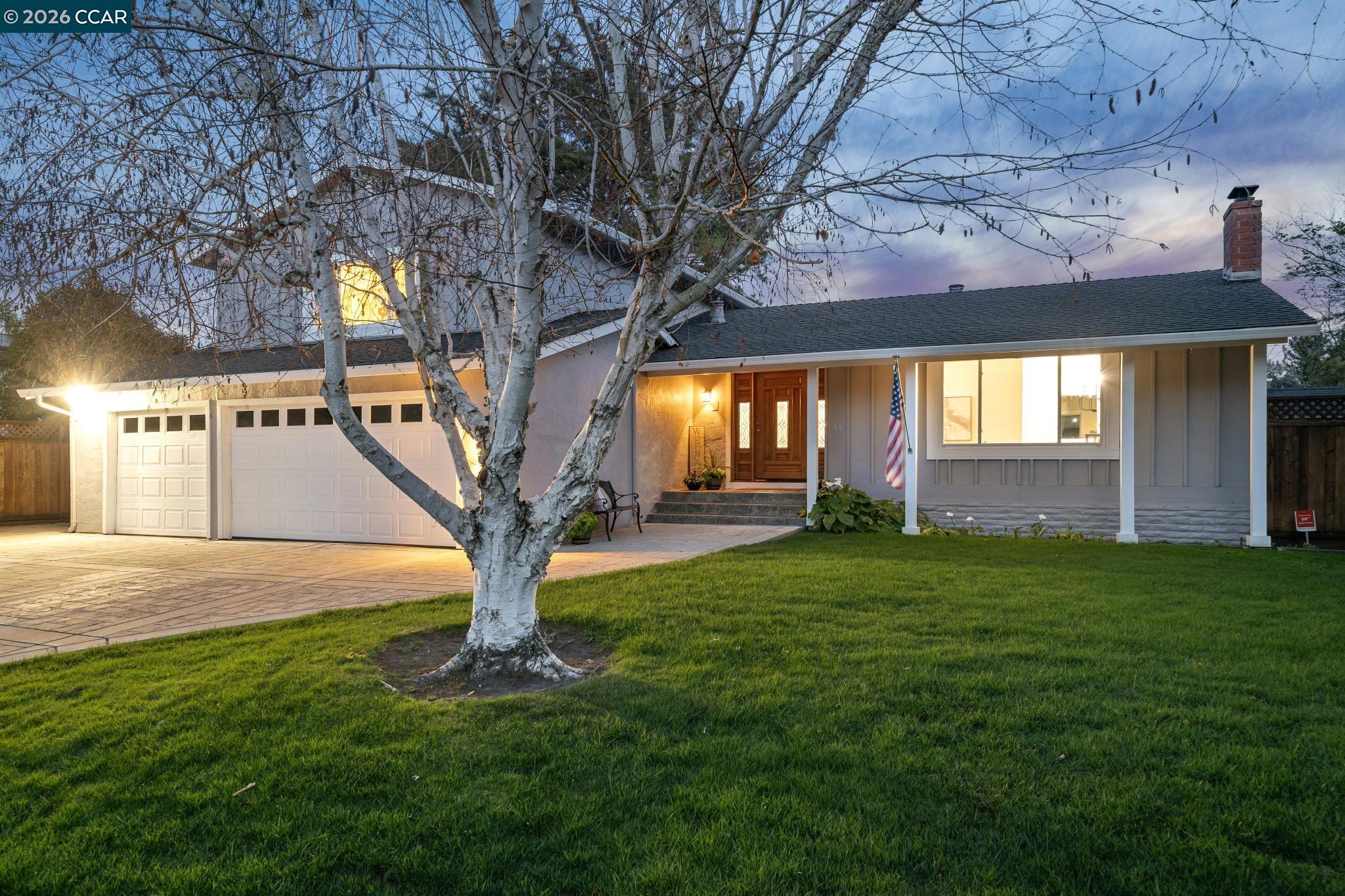 36 Playa Ct