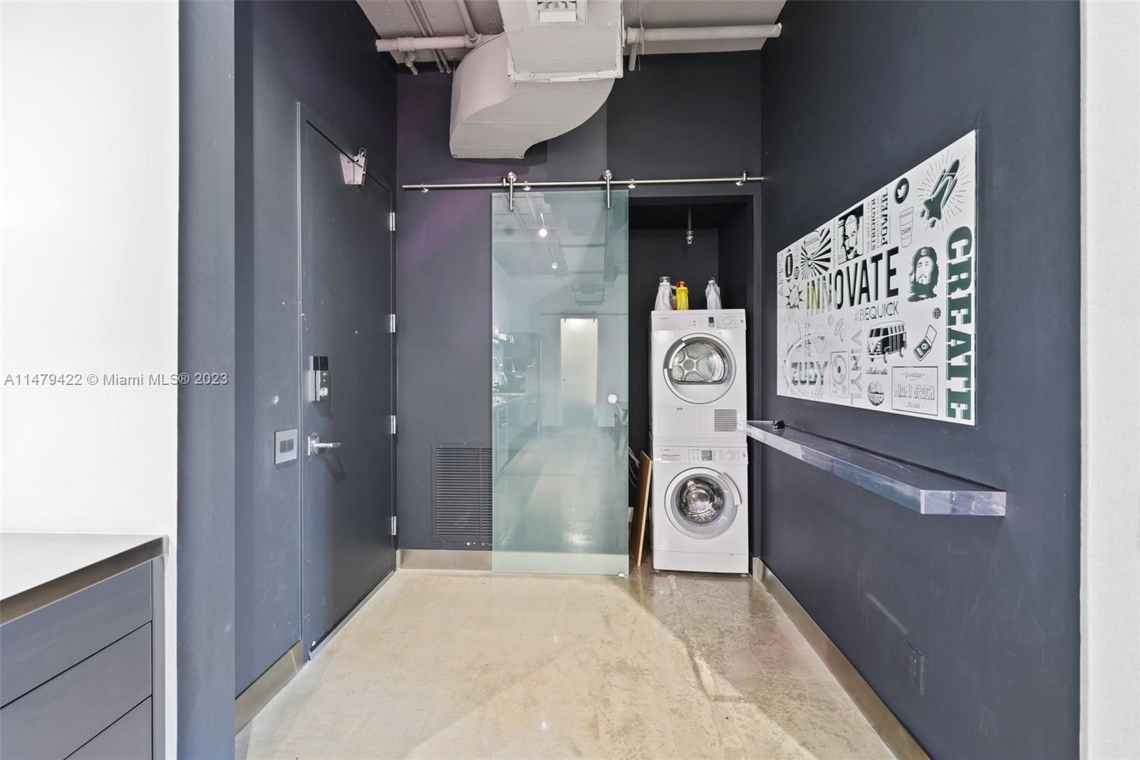 1560 Lenox Ave Unit: 203