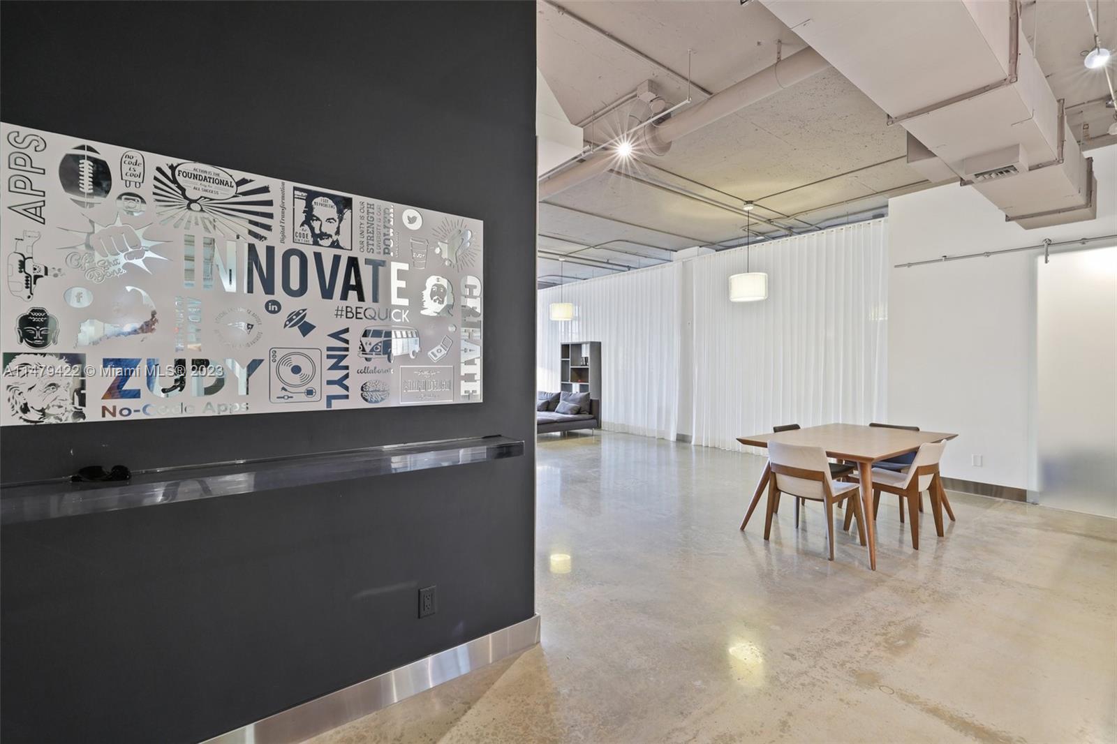 1560 Lenox Ave Unit: 203