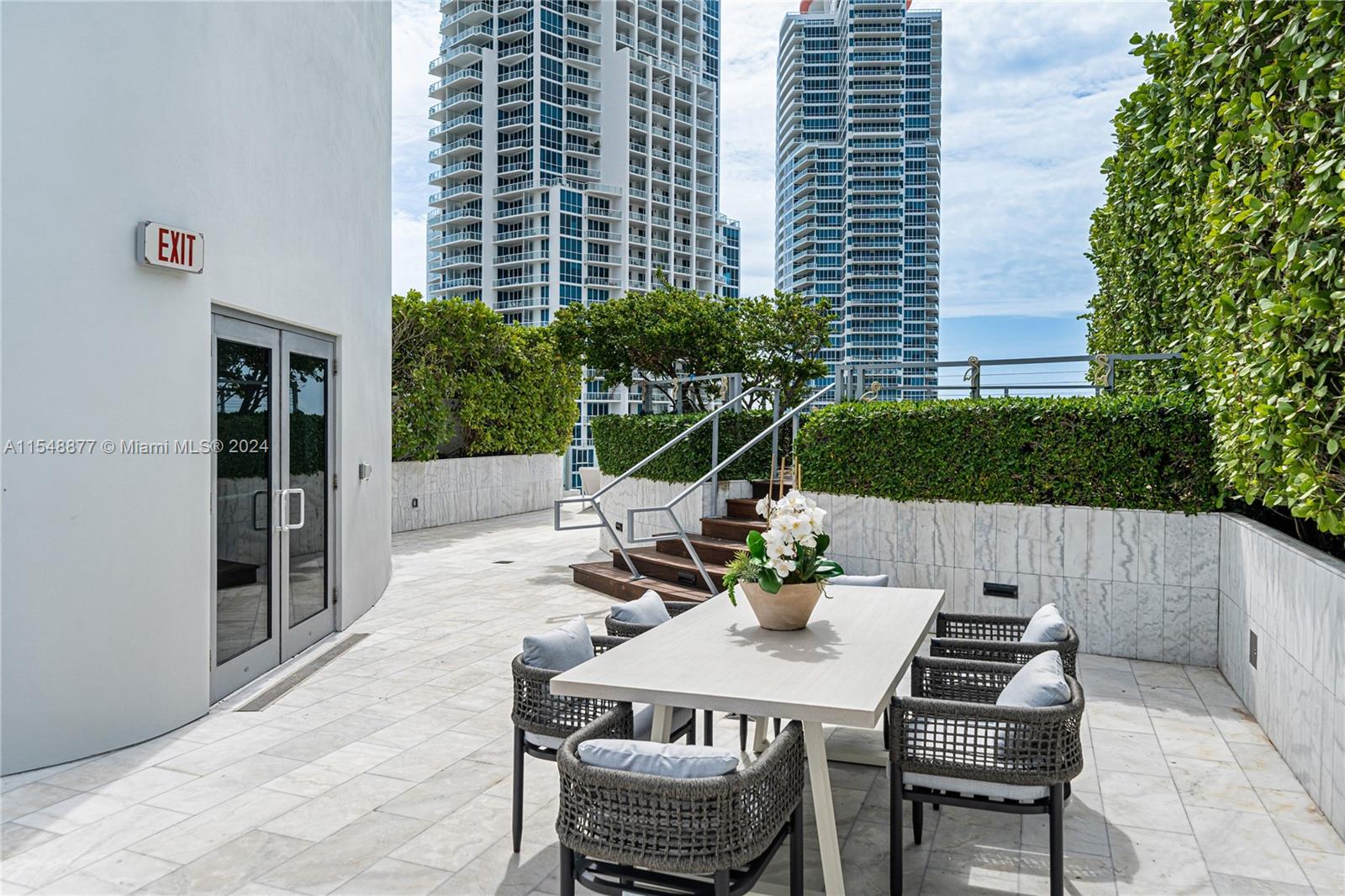 1 Collins Ave Unit: PH705