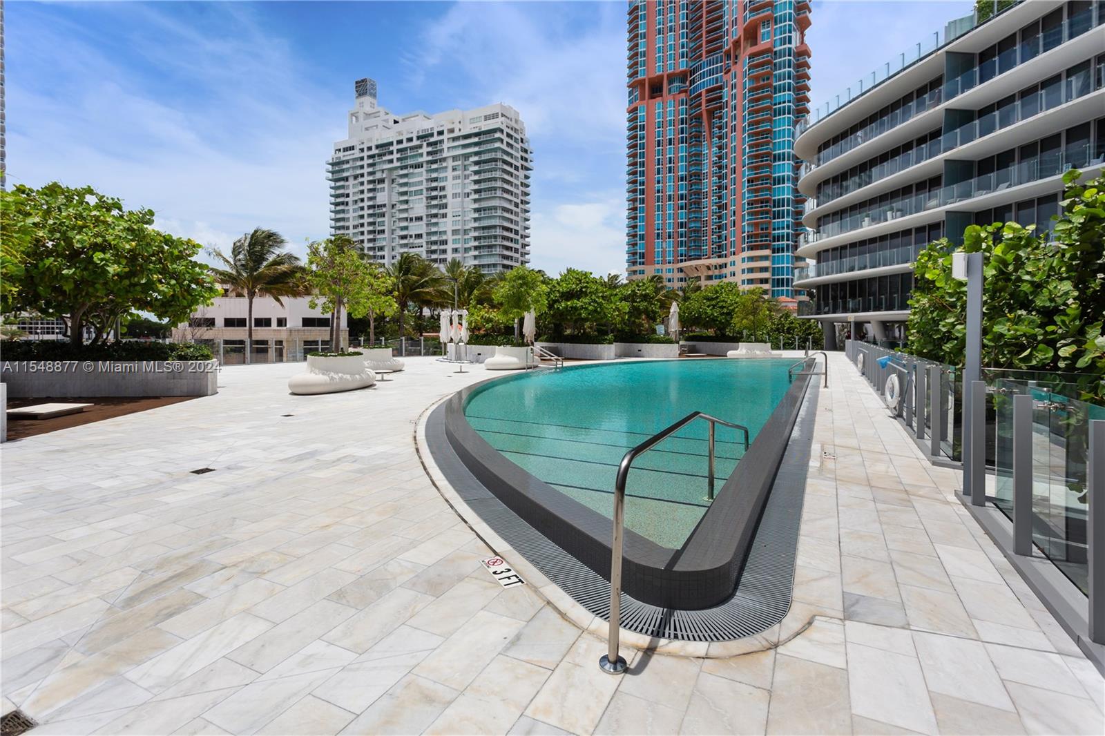 1 Collins Ave Unit: PH705