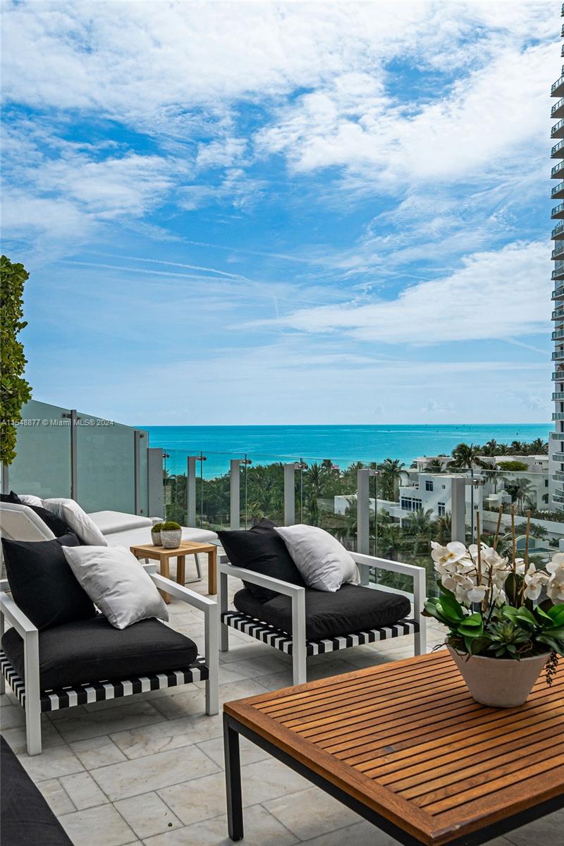 1 Collins Ave Unit: PH705