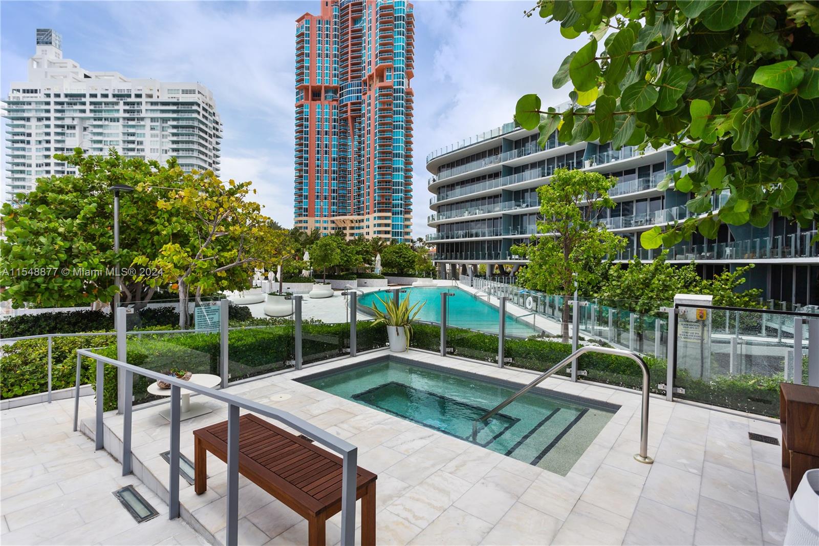 1 Collins Ave Unit: PH705