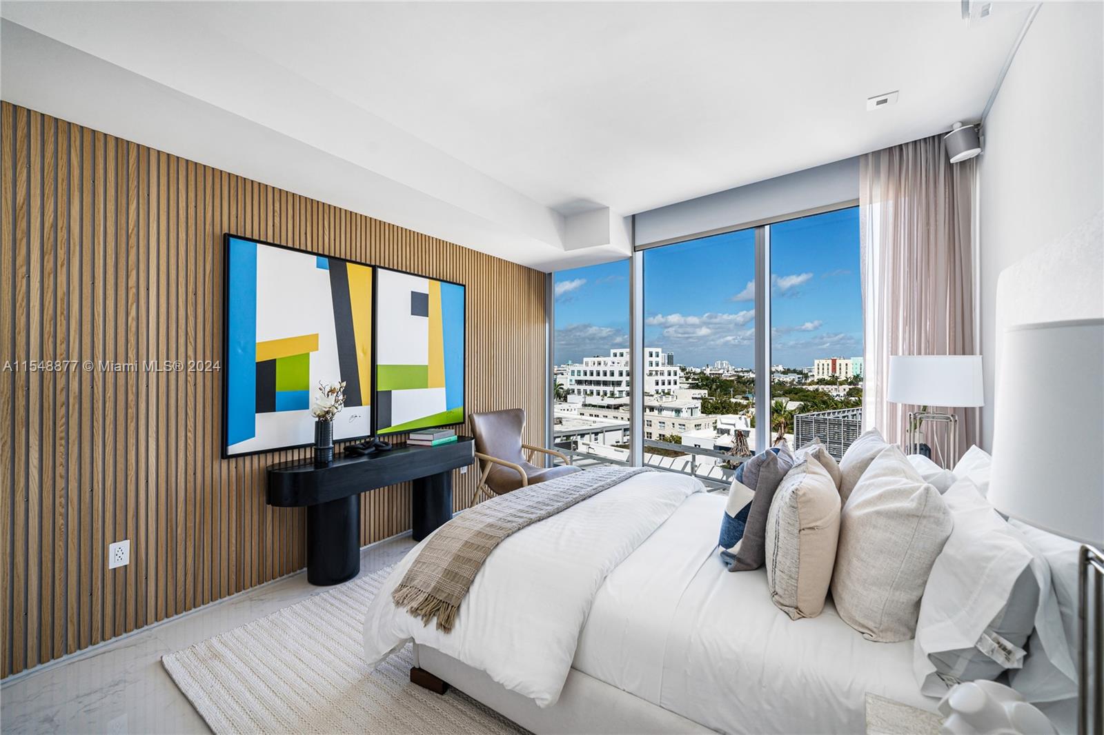 1 Collins Ave Unit: PH705