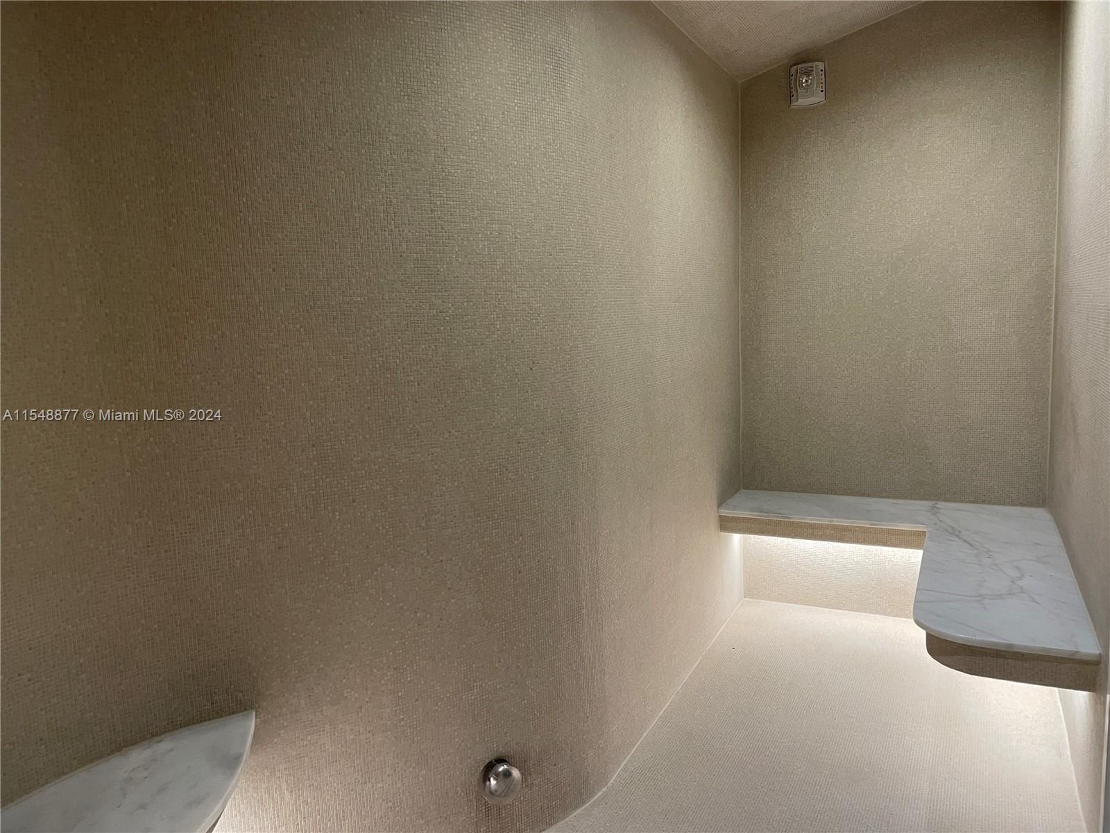 1 Collins Ave Unit: PH705