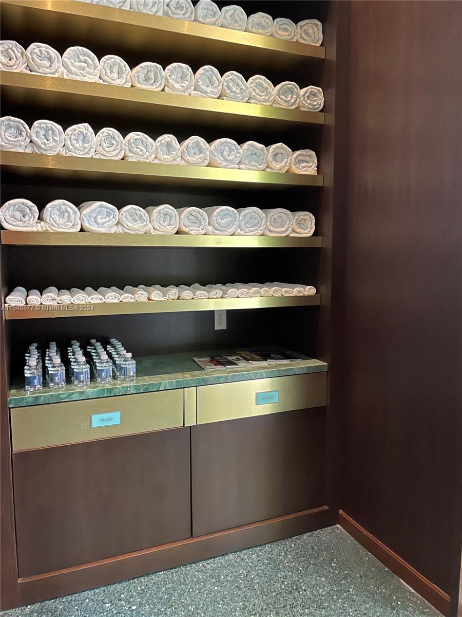 1 Collins Ave Unit: PH705