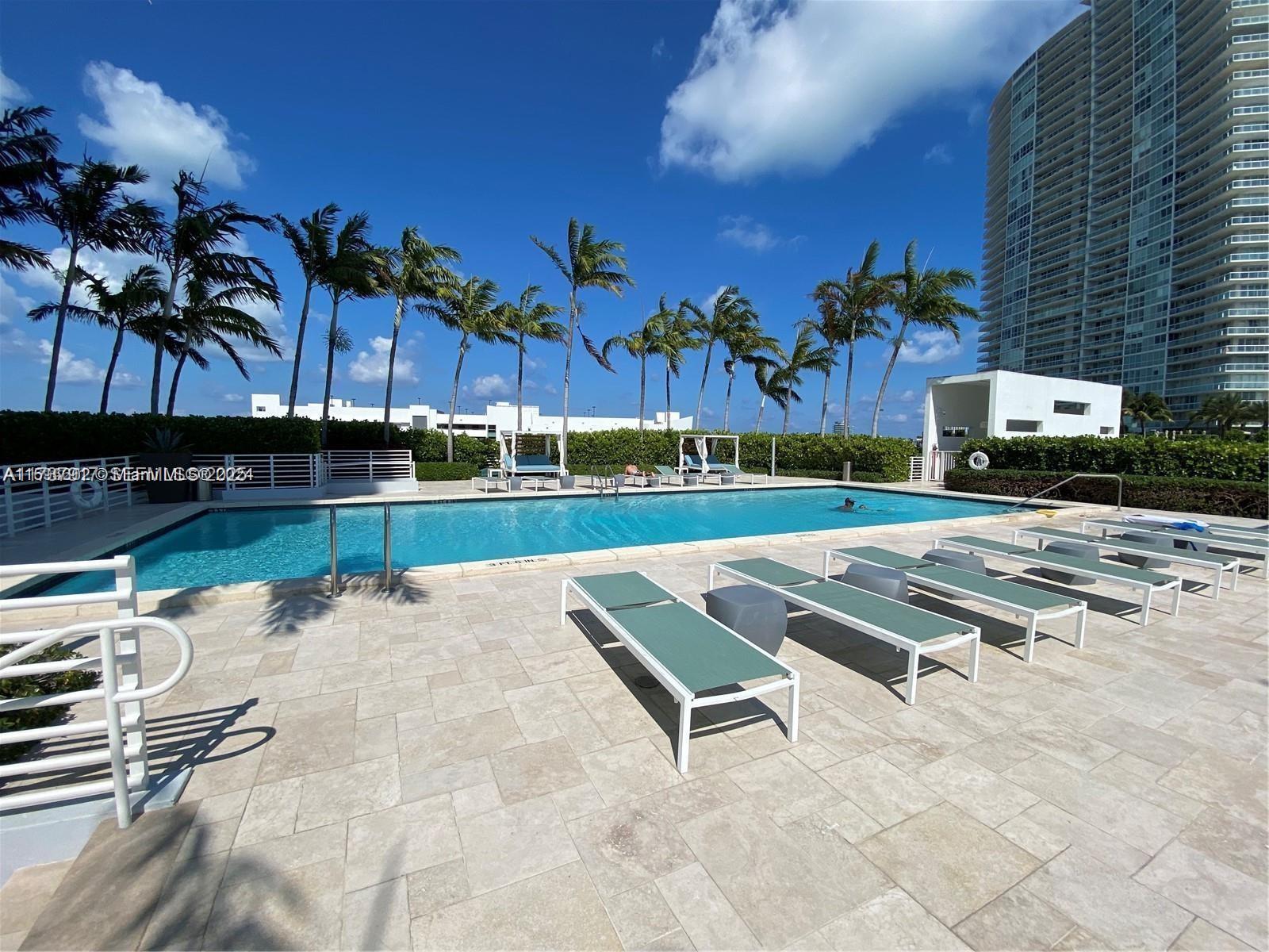 540 West Avenue 1813