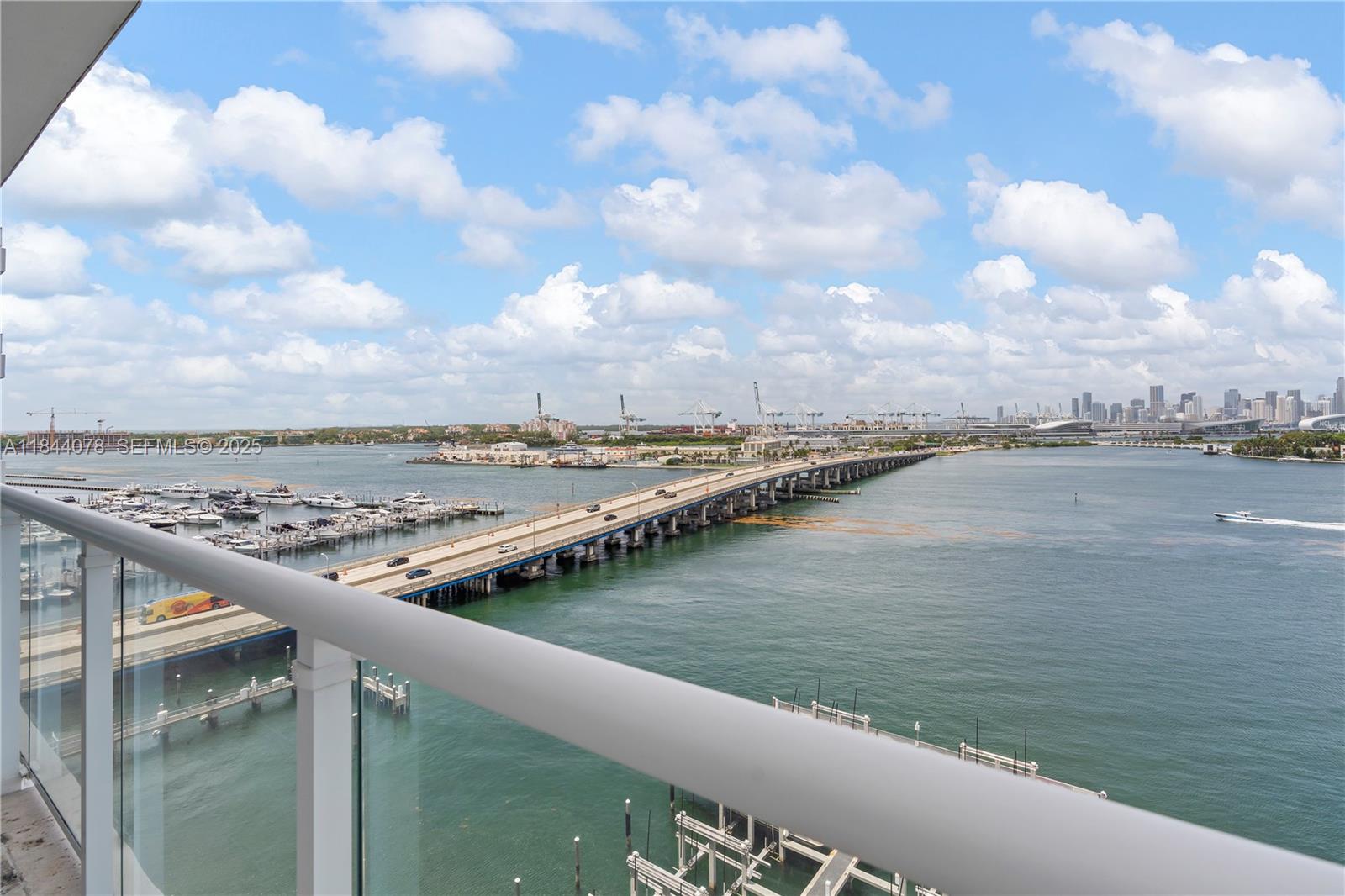 520 West Avenue 1105