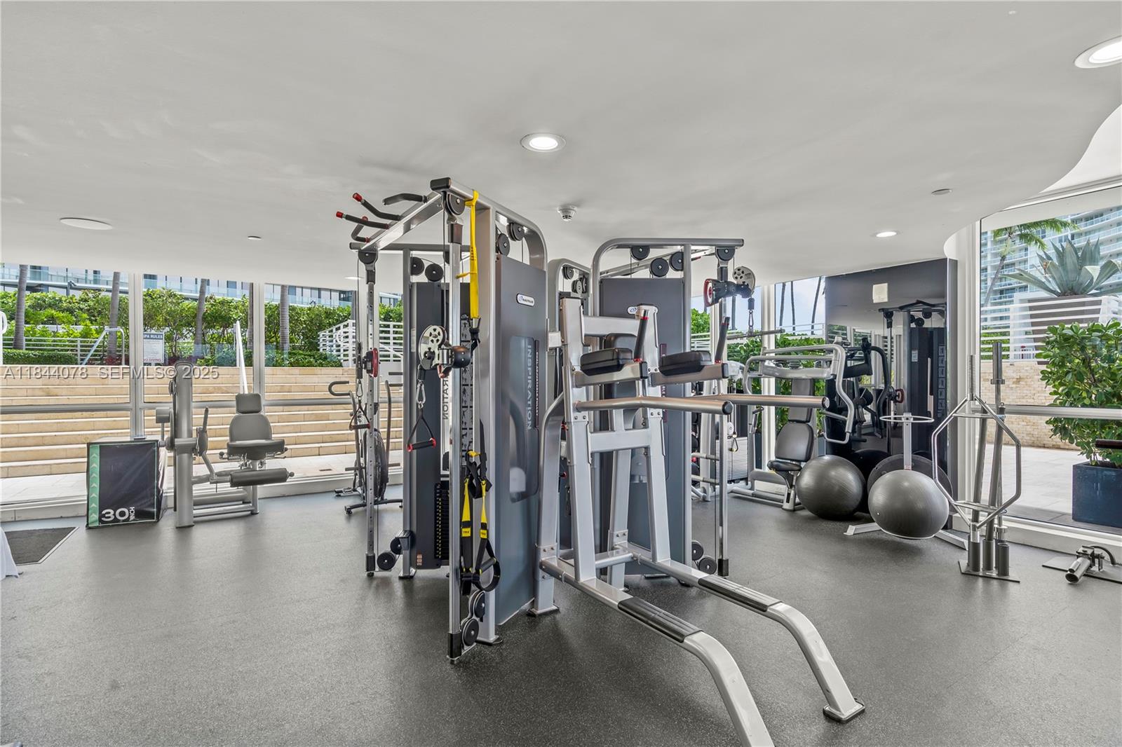 520 West Avenue 1105