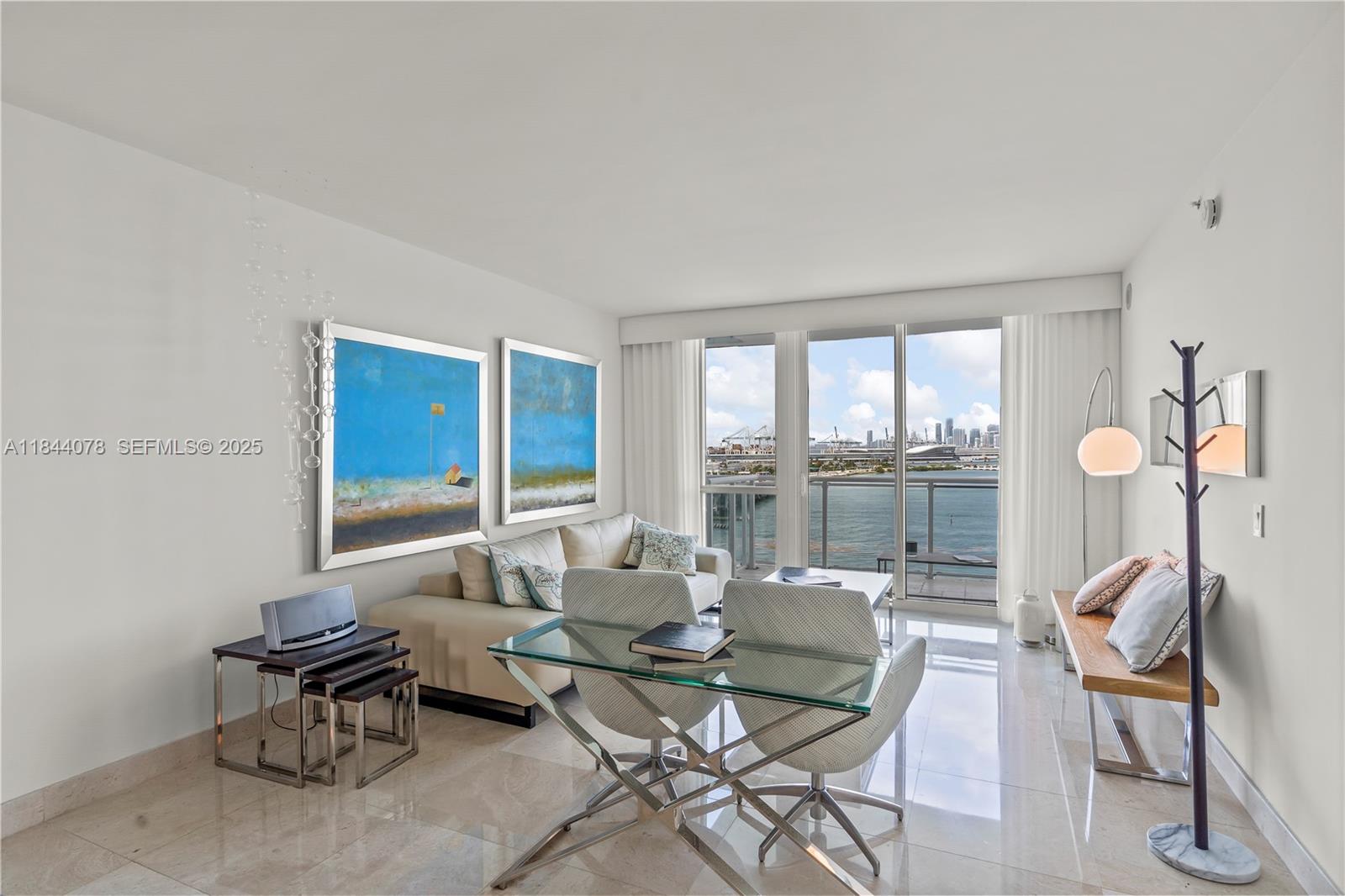 520 West Avenue 1105