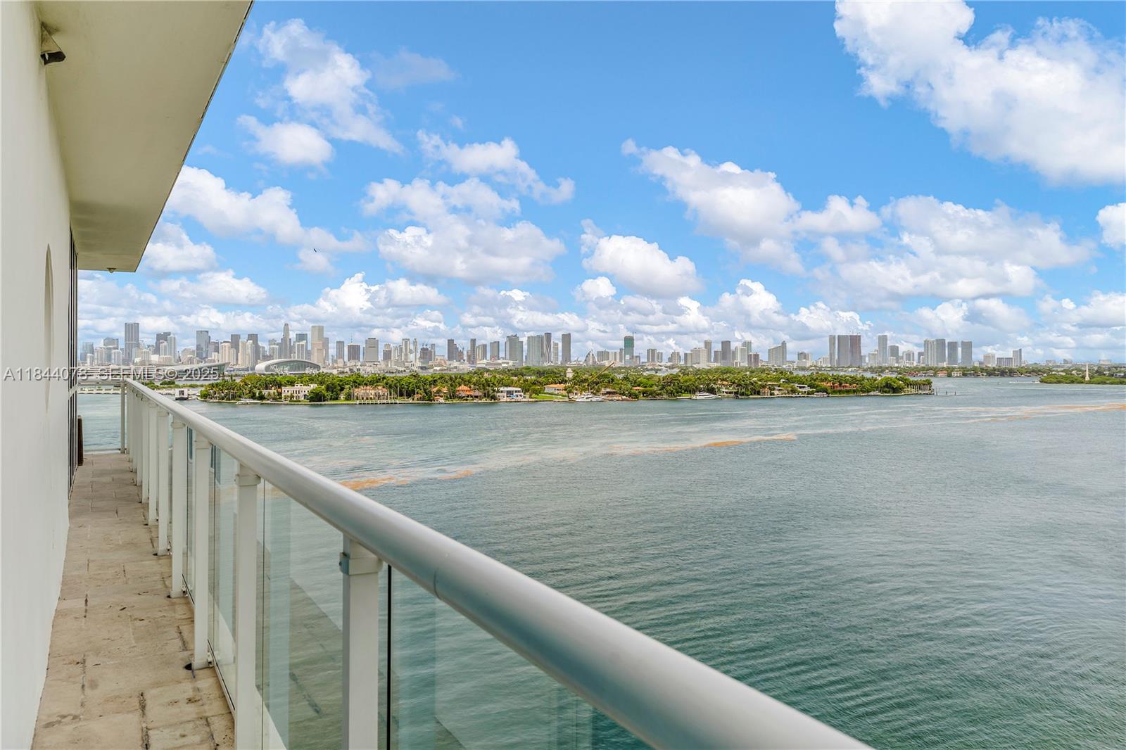 520 West Avenue 1105