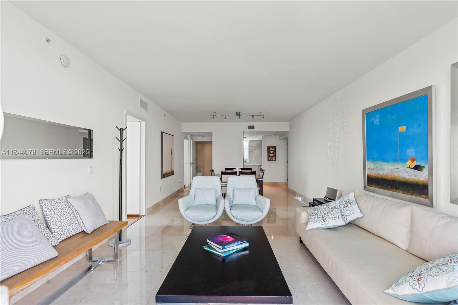 520 West Avenue 1105