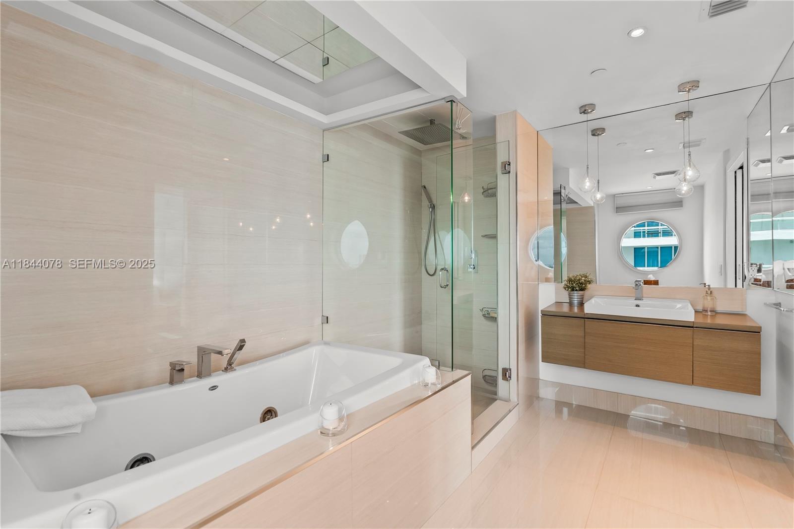 520 West Avenue 1105