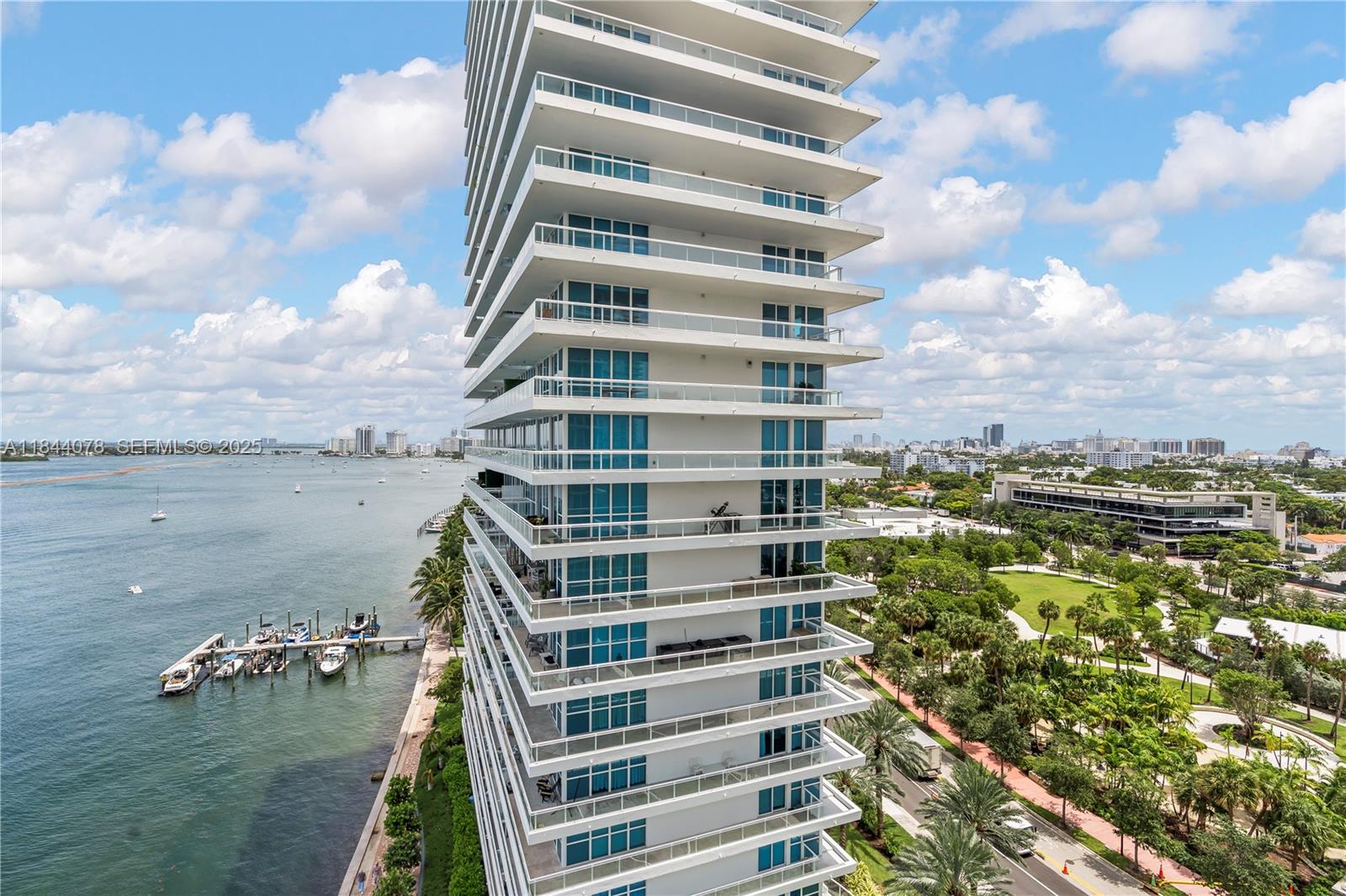 520 West Avenue 1105