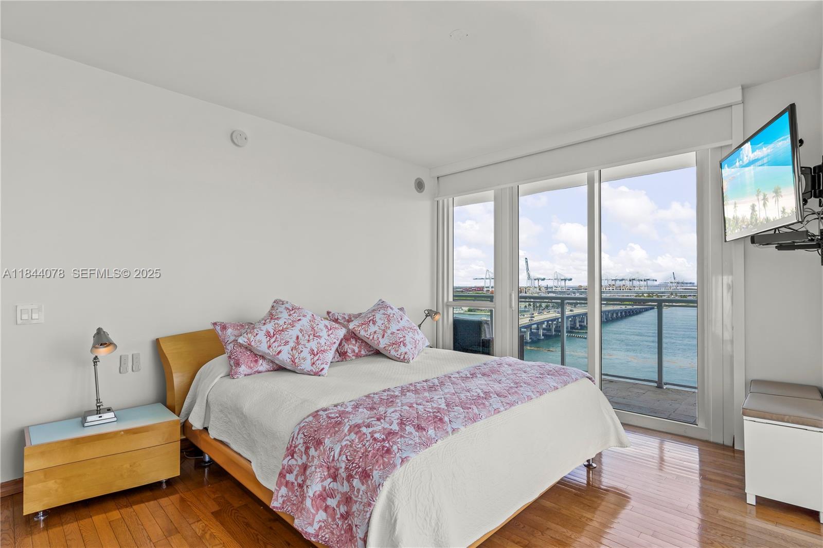 520 West Avenue 1105