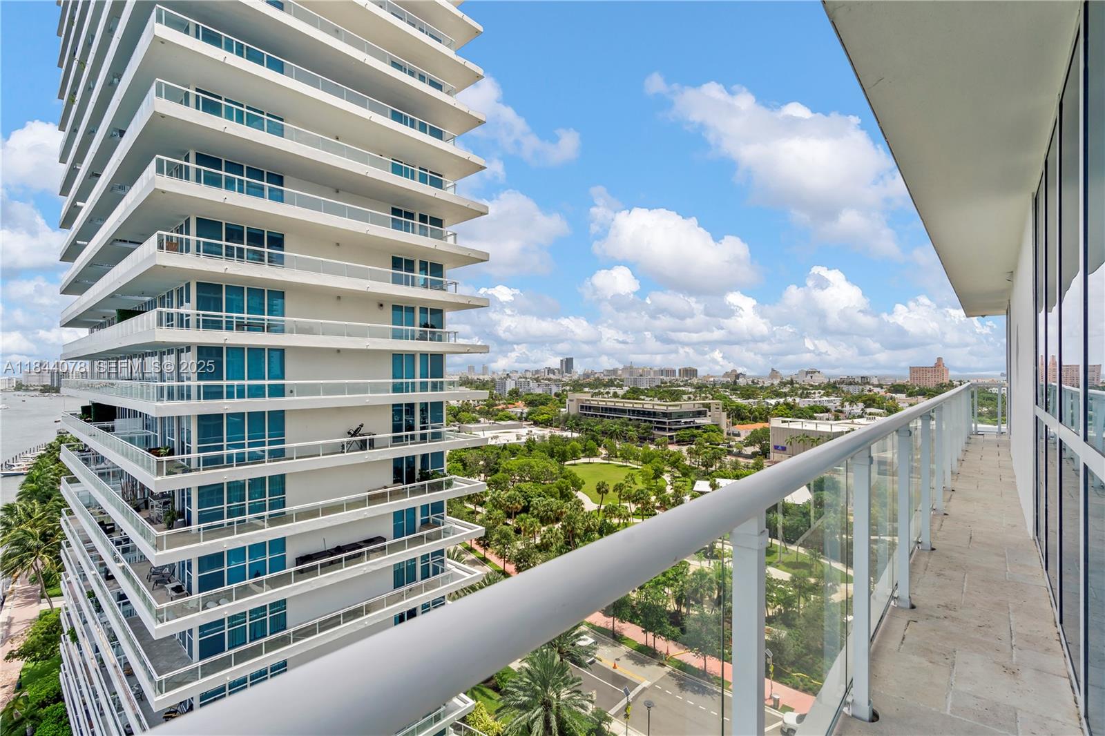 520 West Avenue 1105