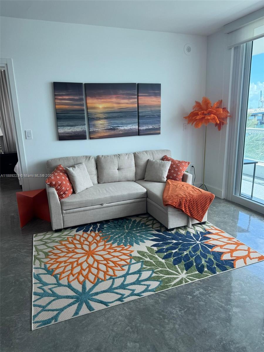 540 West Ave # 311, Miami Beach Unit: 311