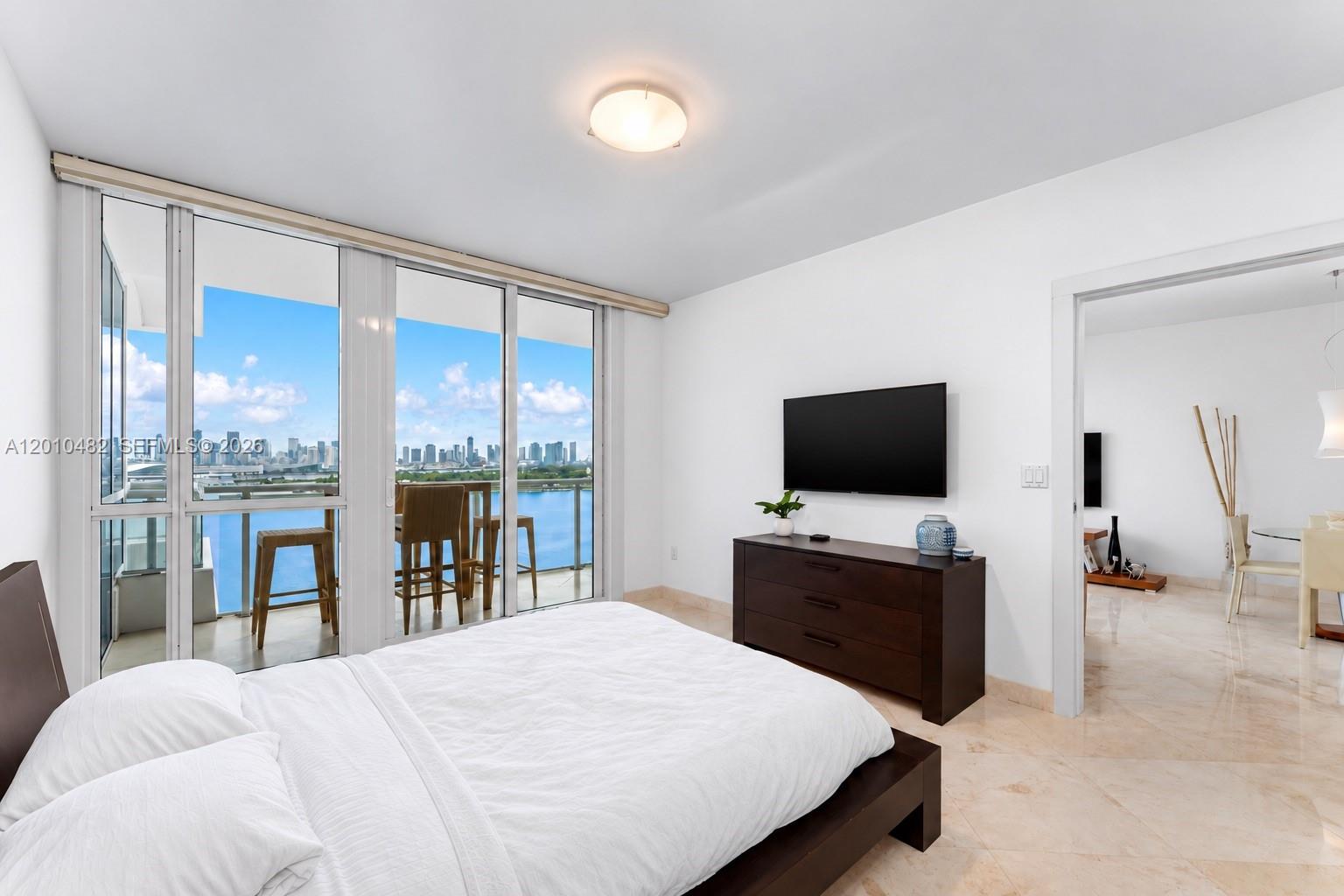 520 West Avenue 1203