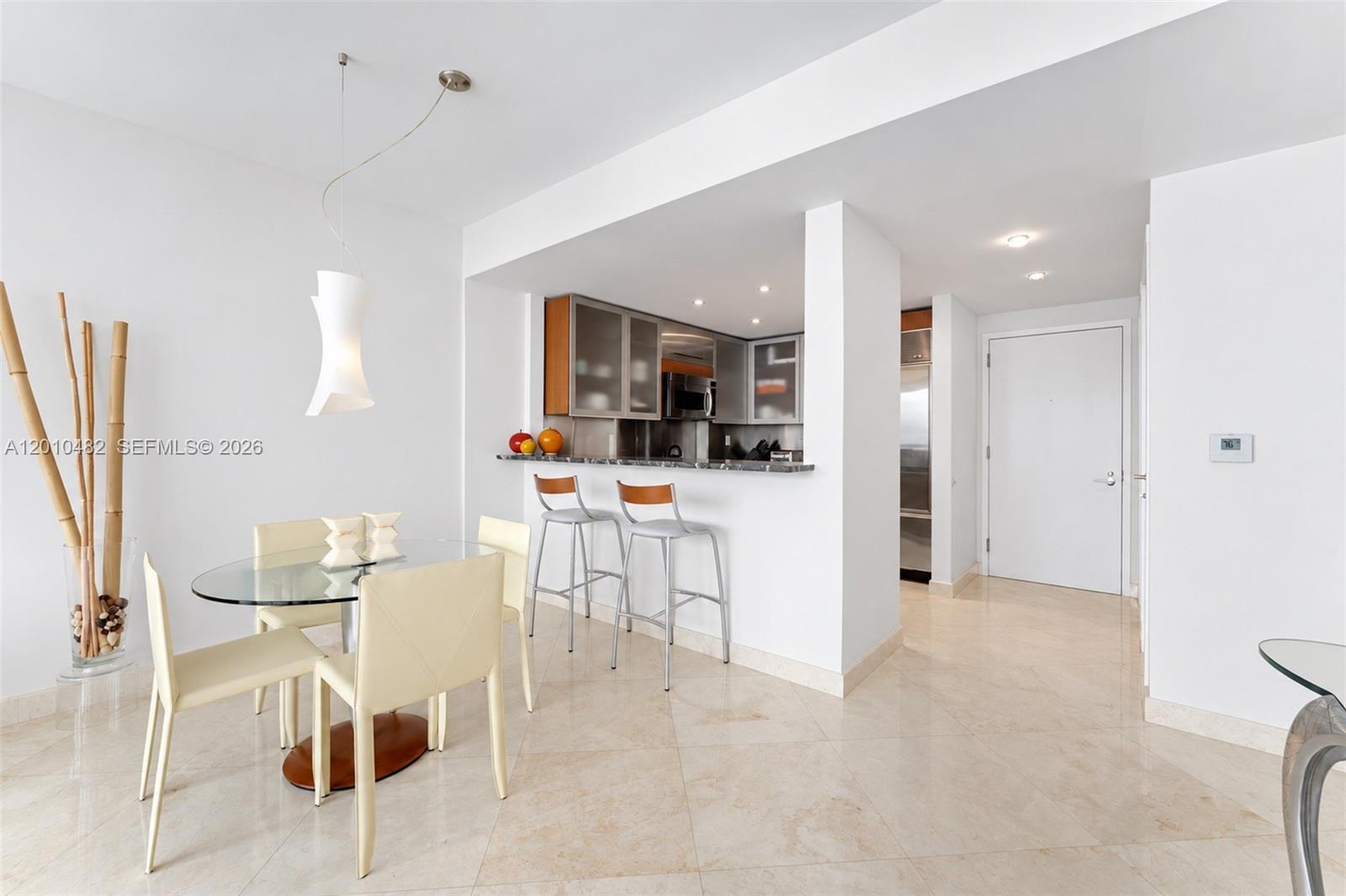 520 West Avenue 1203